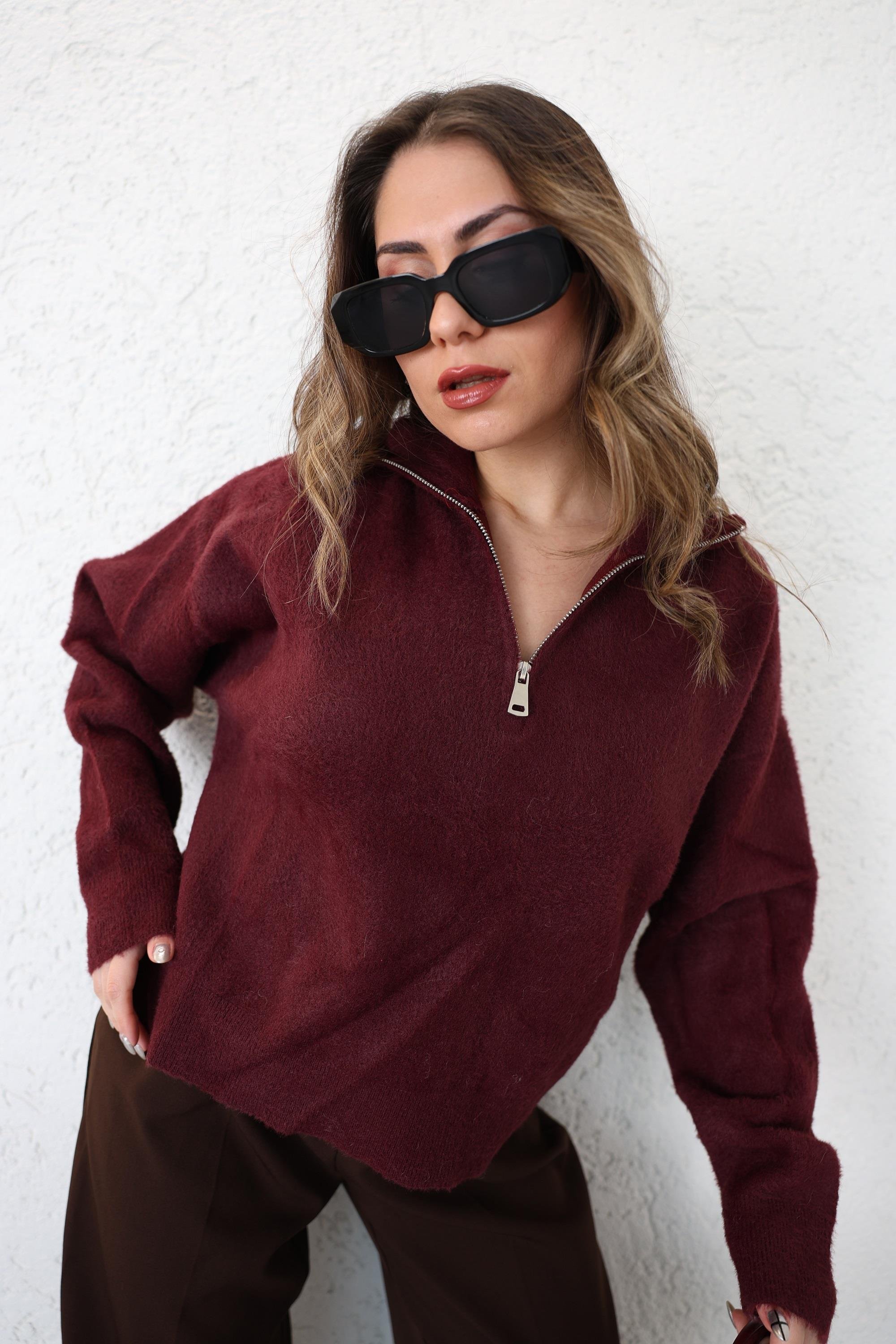 Triko/KazakDik Yaka Fermuarlı Yumoş Kazak