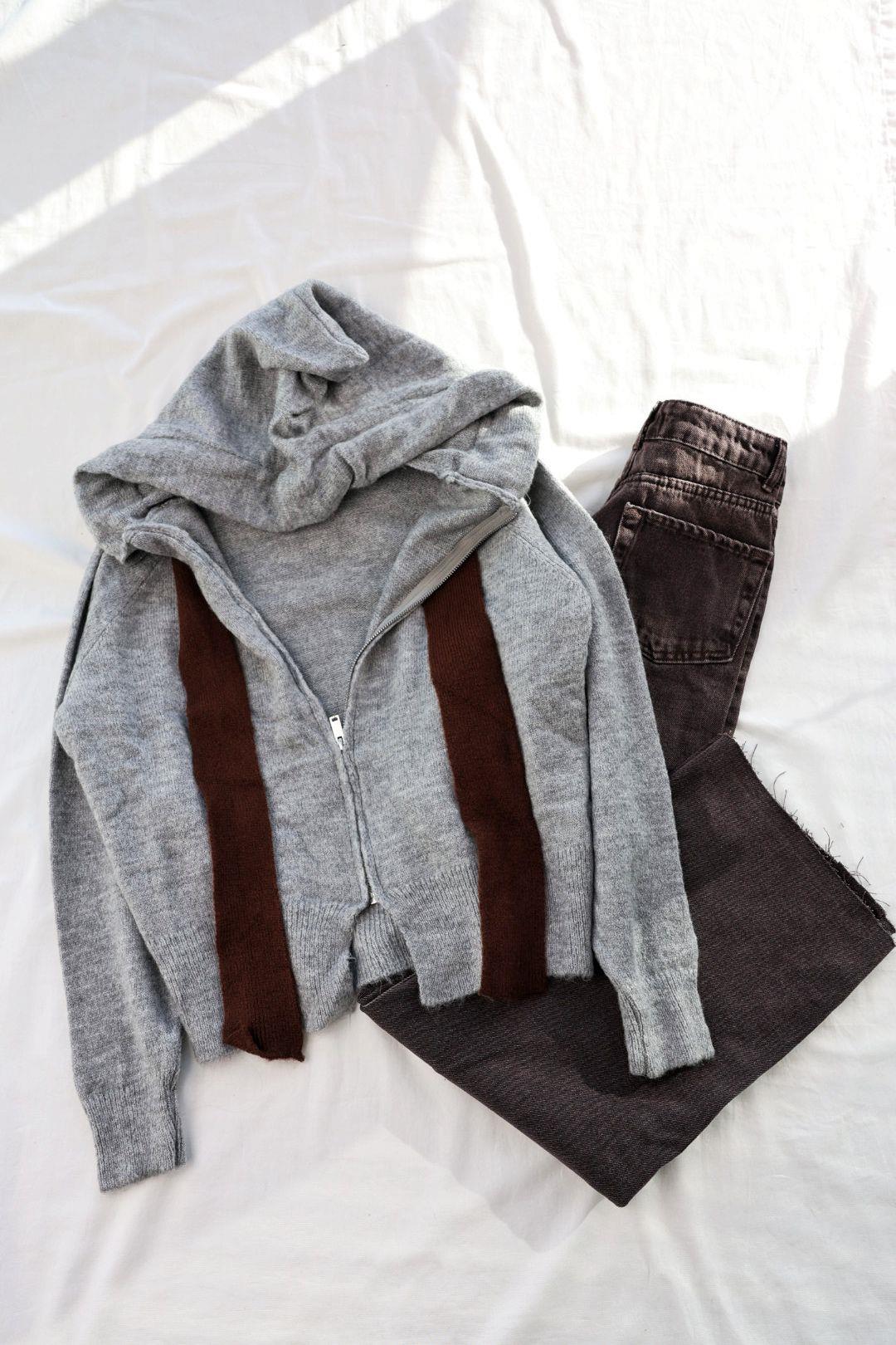 HırkaFermuarlu Fularlı Triko Hırka