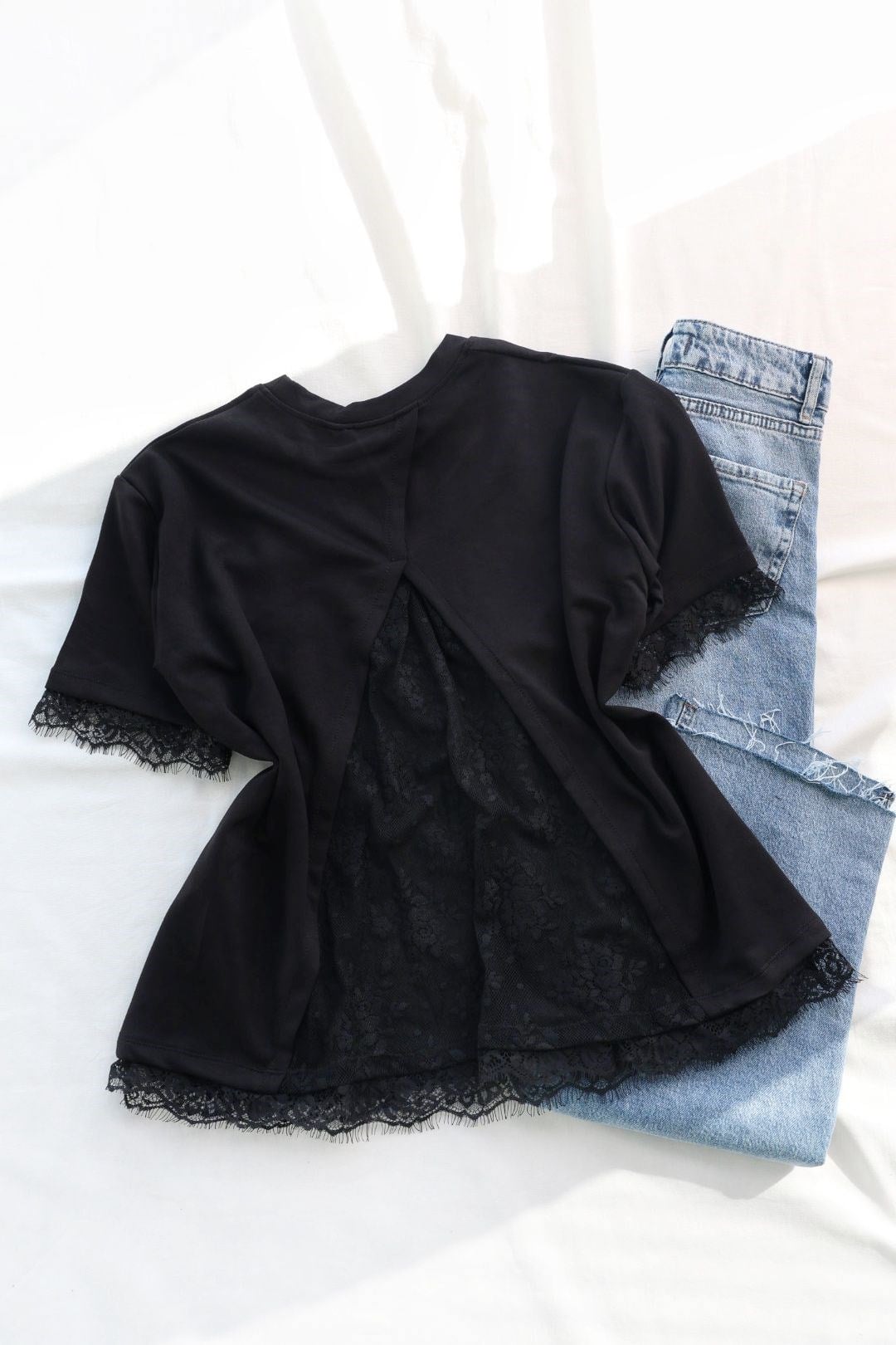 TshirtArkası Dantel Basic Tshirt