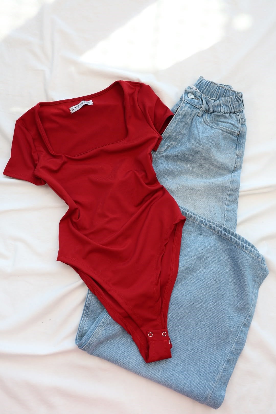 BodysuitKare Yaka Kısa Kol Bodysuit