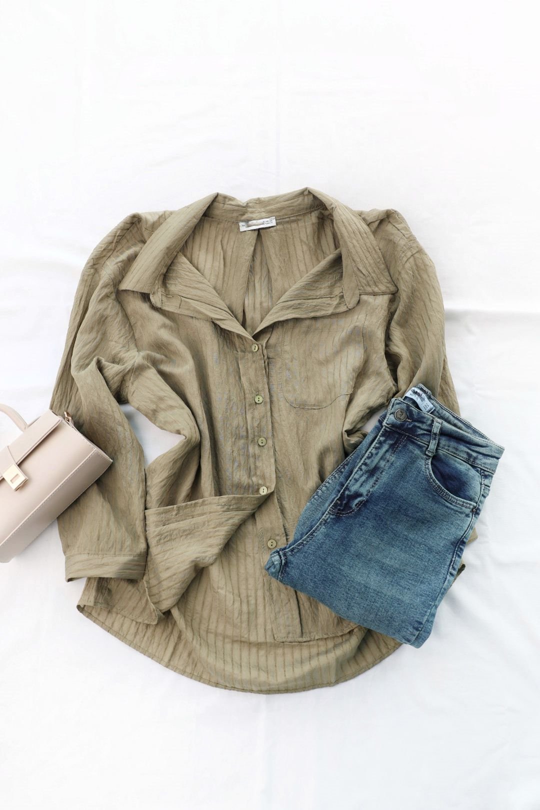 GömlekKendinden Çizgili Gömlek