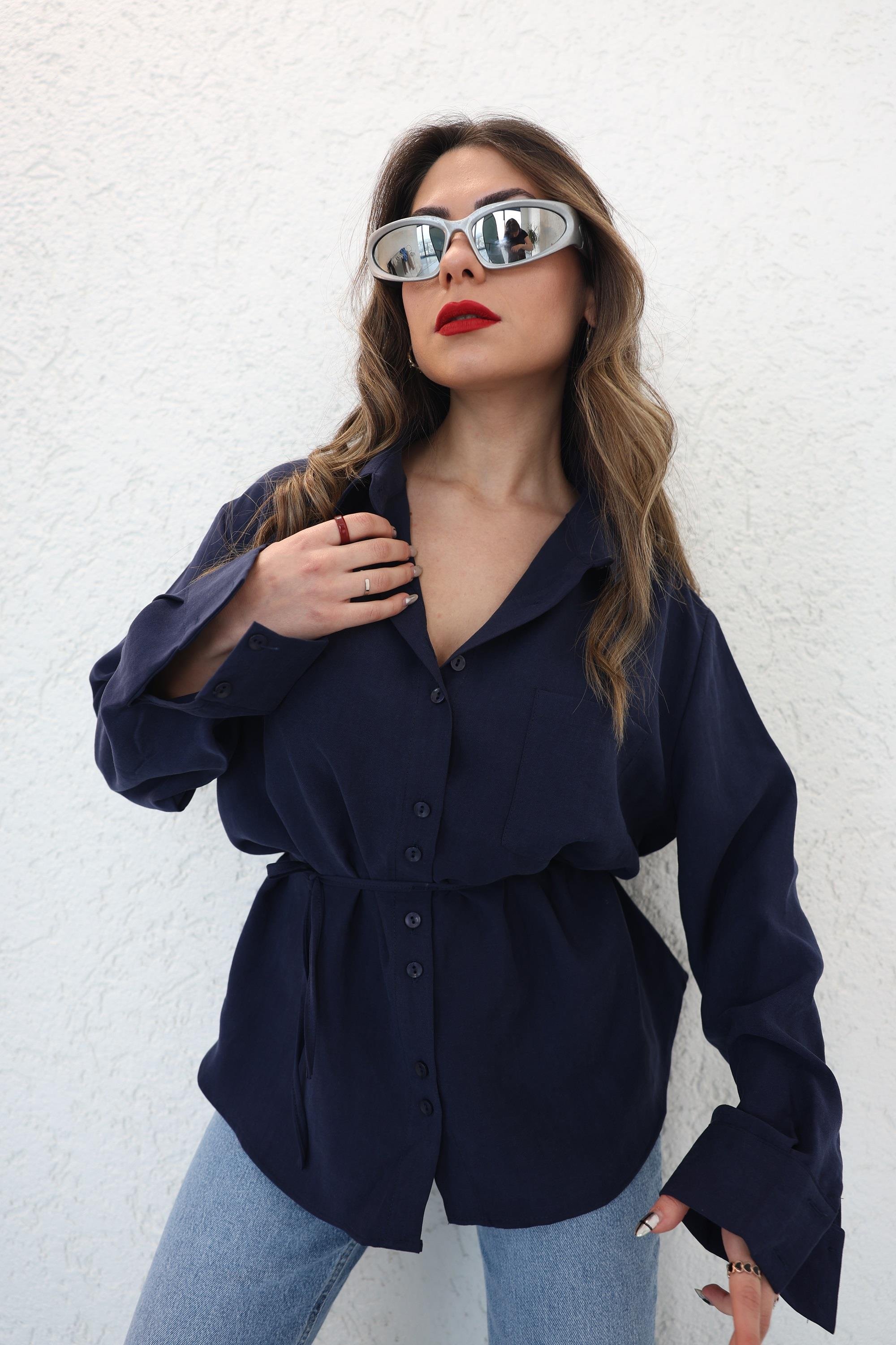 GömlekYan Düğmeli Bel İpli Gömlek