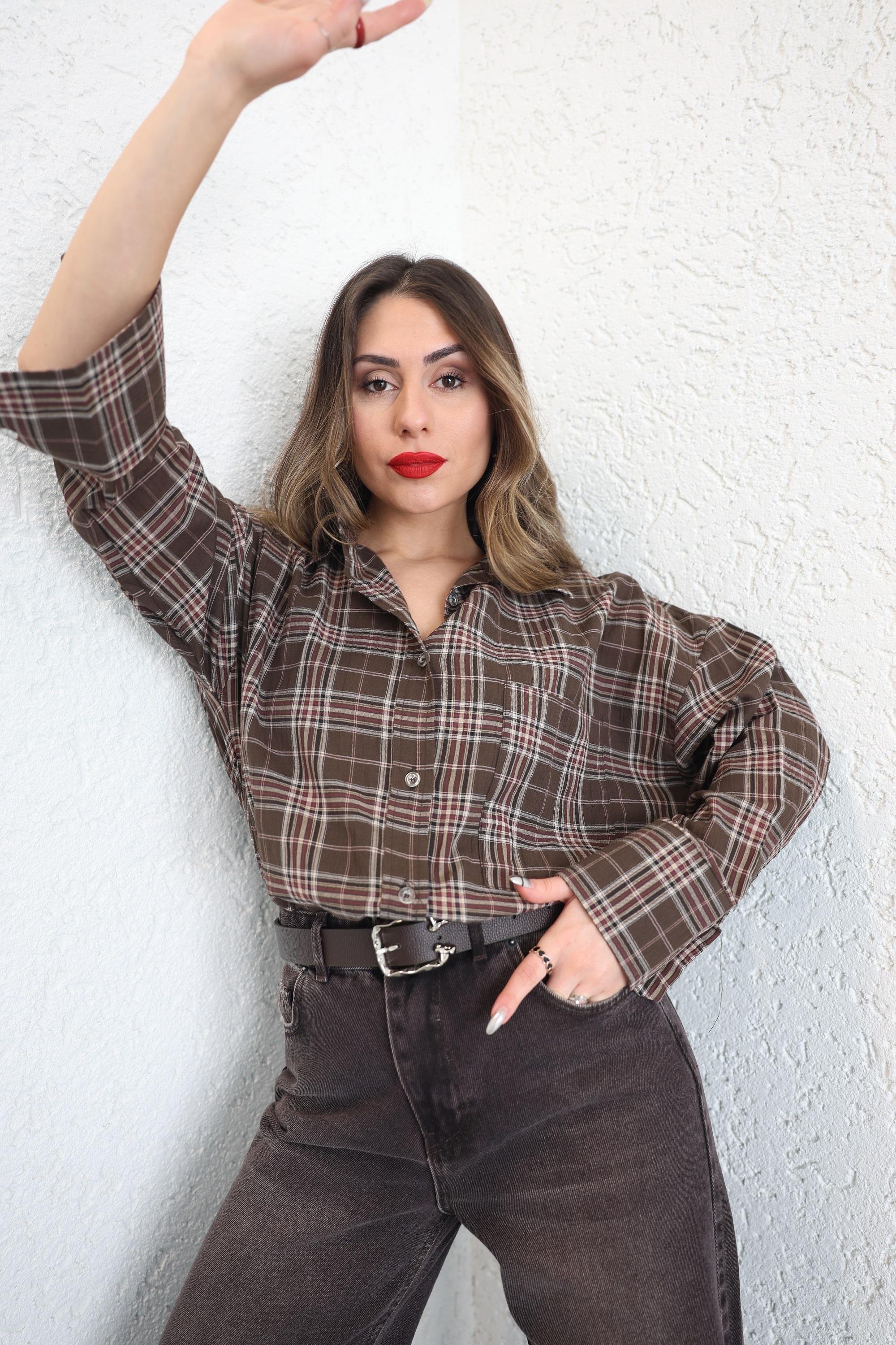 GömlekÇizgili Kore Gömlek