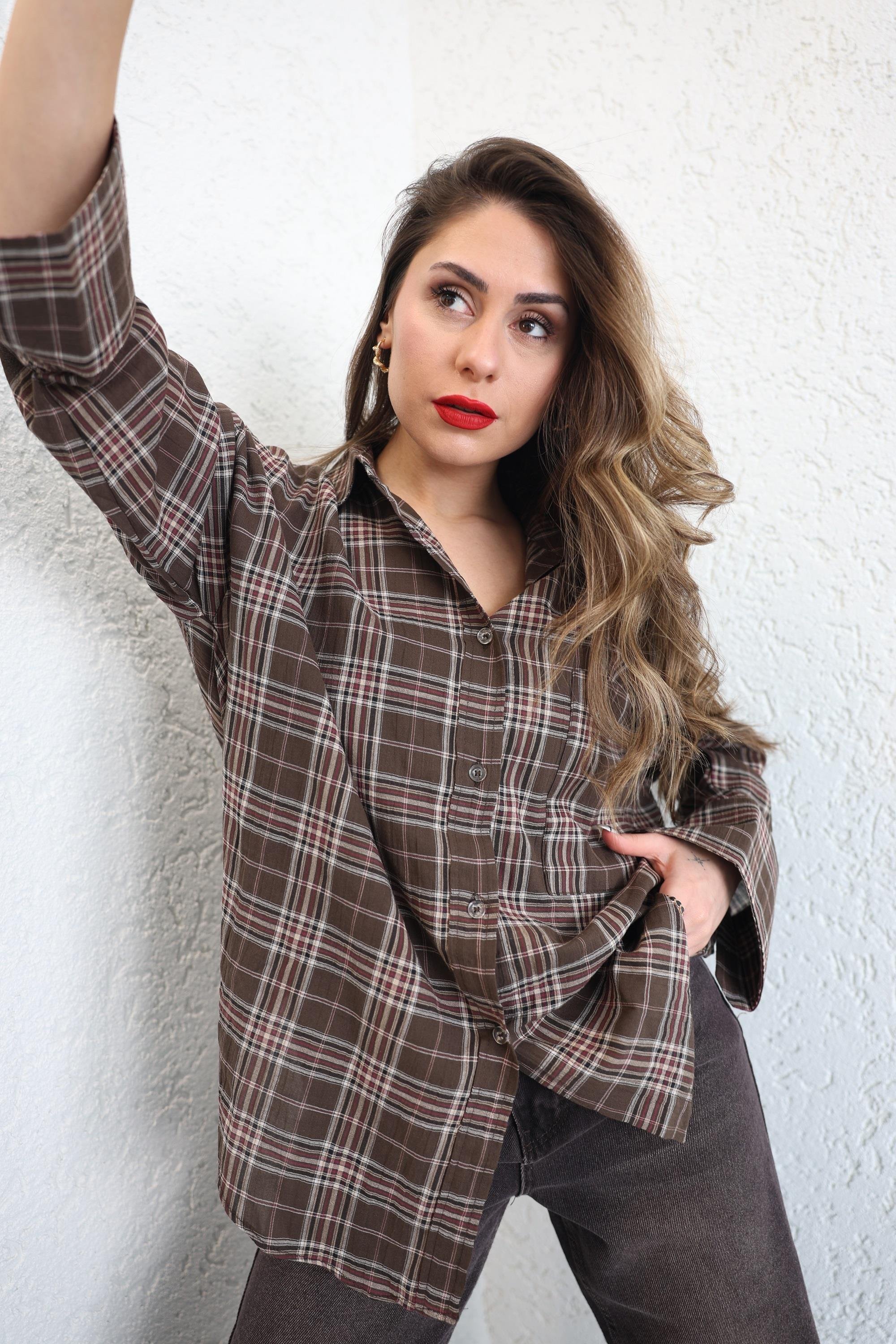 GömlekÇizgili Kore Gömlek