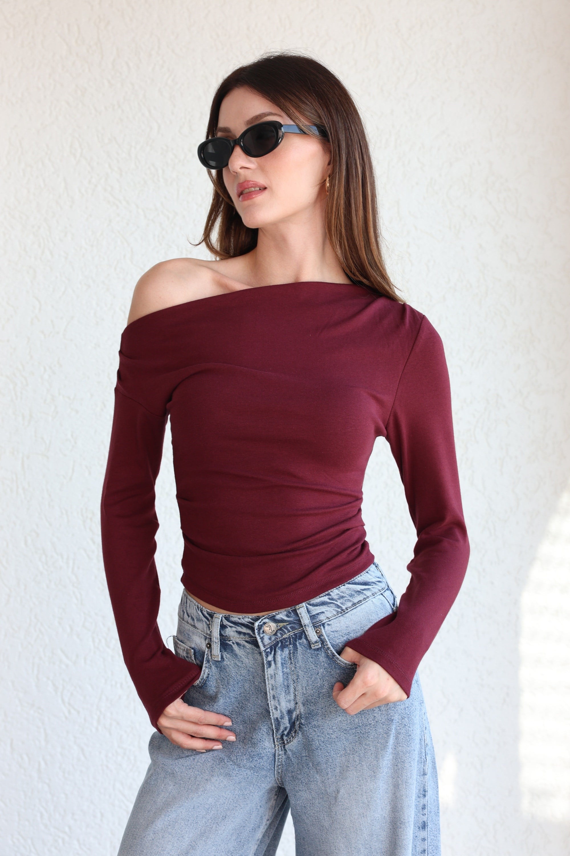 KategorisizModal Yan Drape Kayık Yaka Bluz