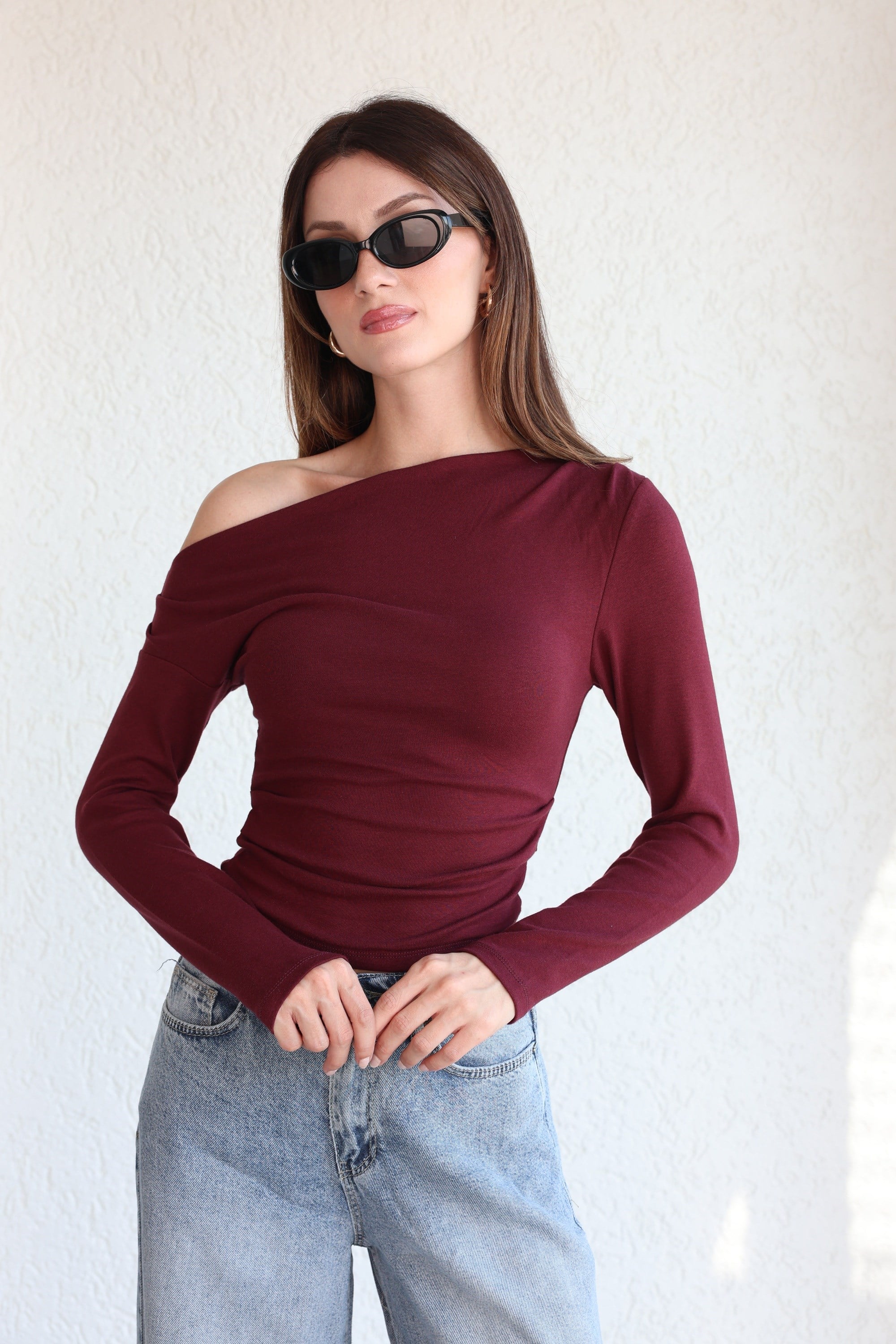 KategorisizModal Yan Drape Kayık Yaka Bluz