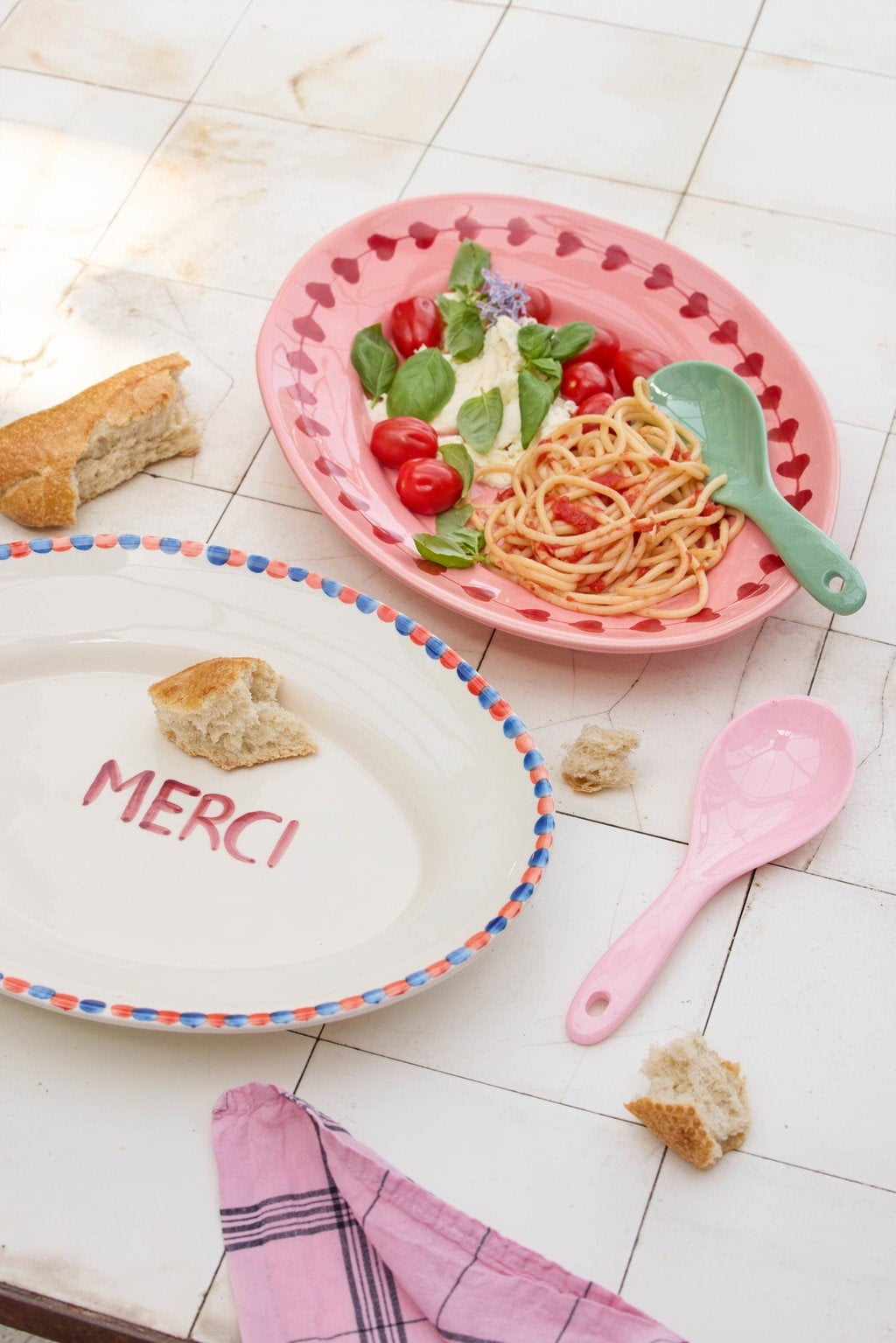 El Yapımı Seramik Servis Tabağı - Merci