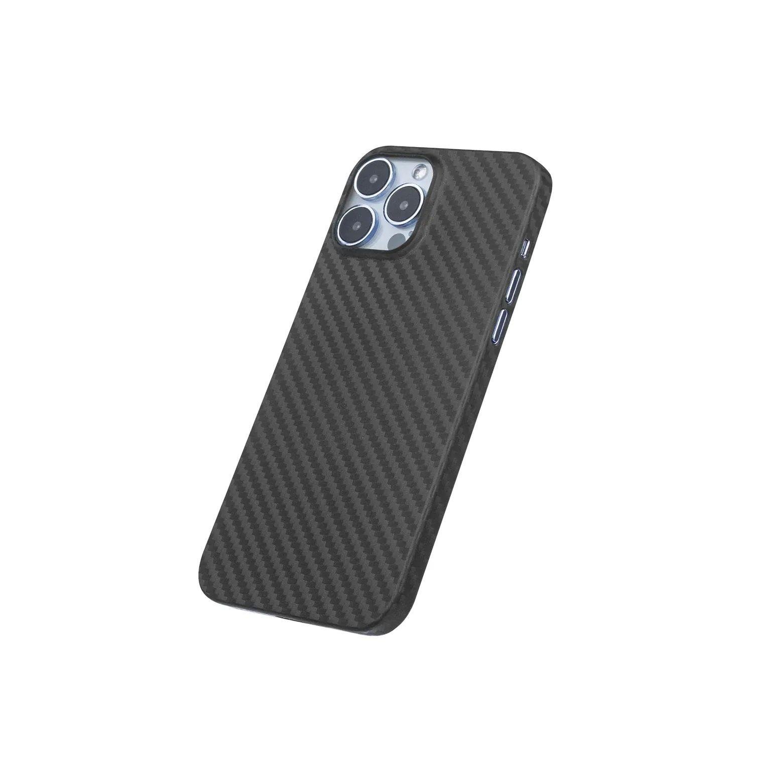 iPhone 14 Pro Carbon Telefon Kılıfı