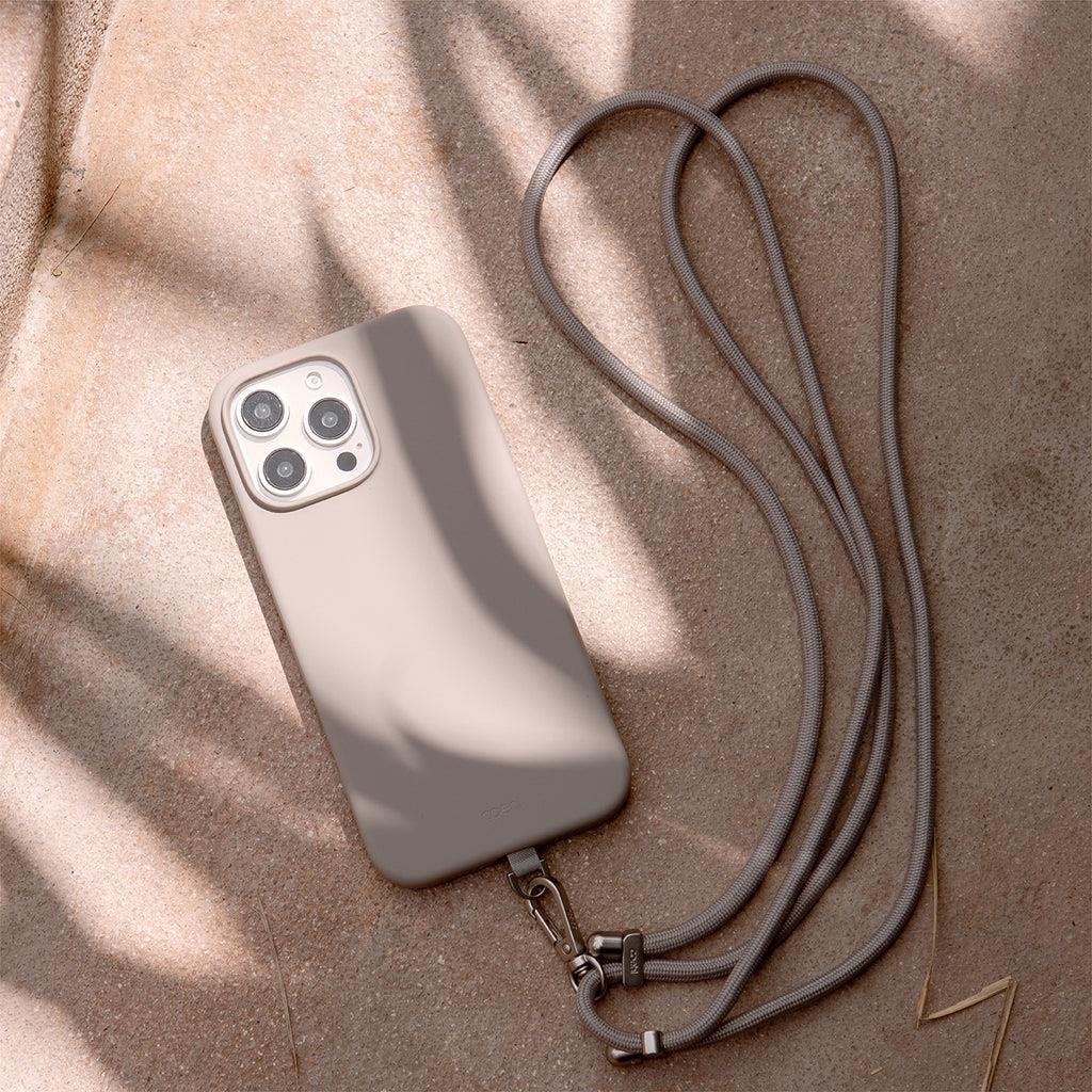 iPhone 16 Pro Max Coehl MagSafe Destekli Askı İpli Creme Telefon Kılıfı
