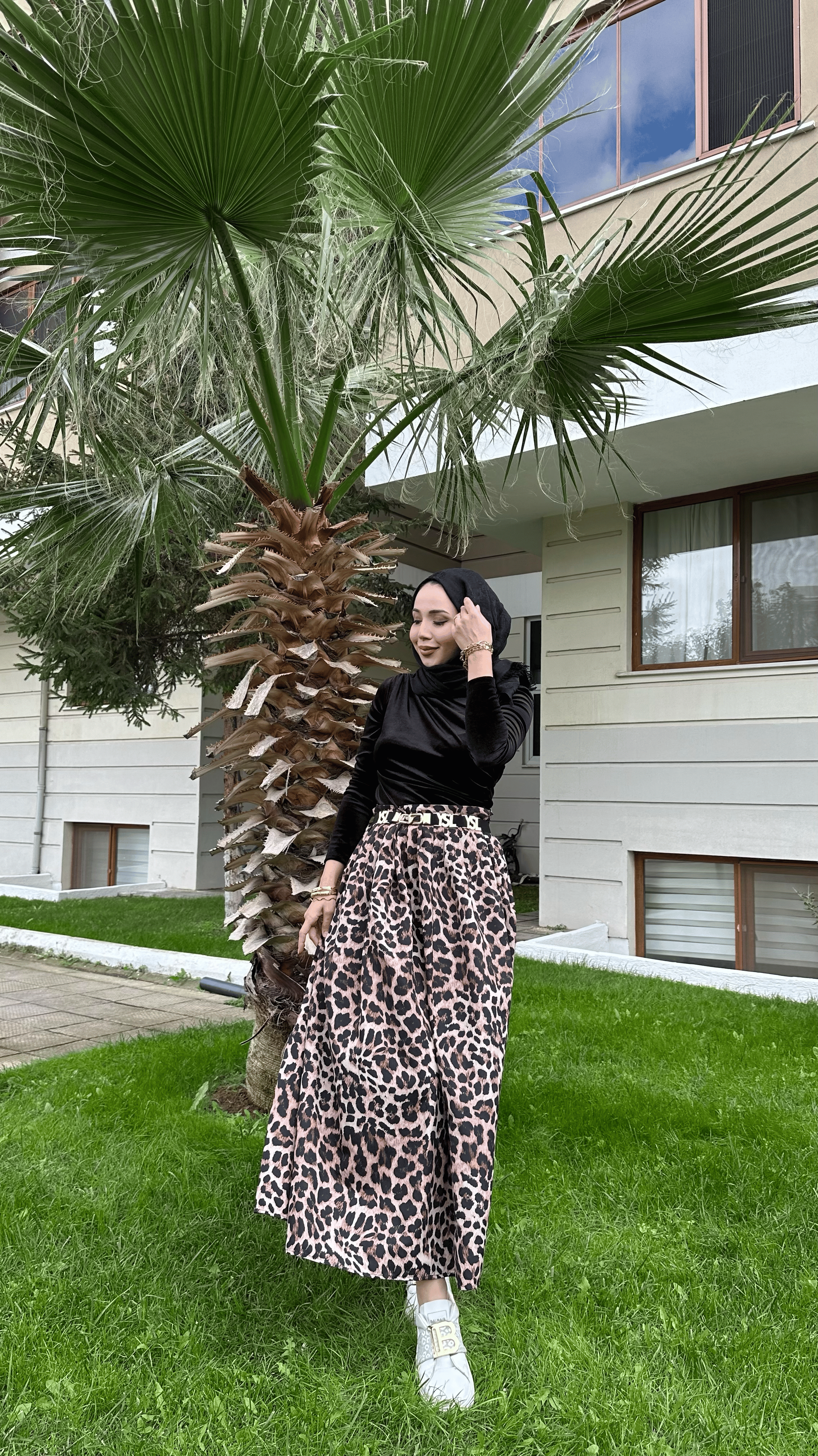 KADİFE BLUZ
