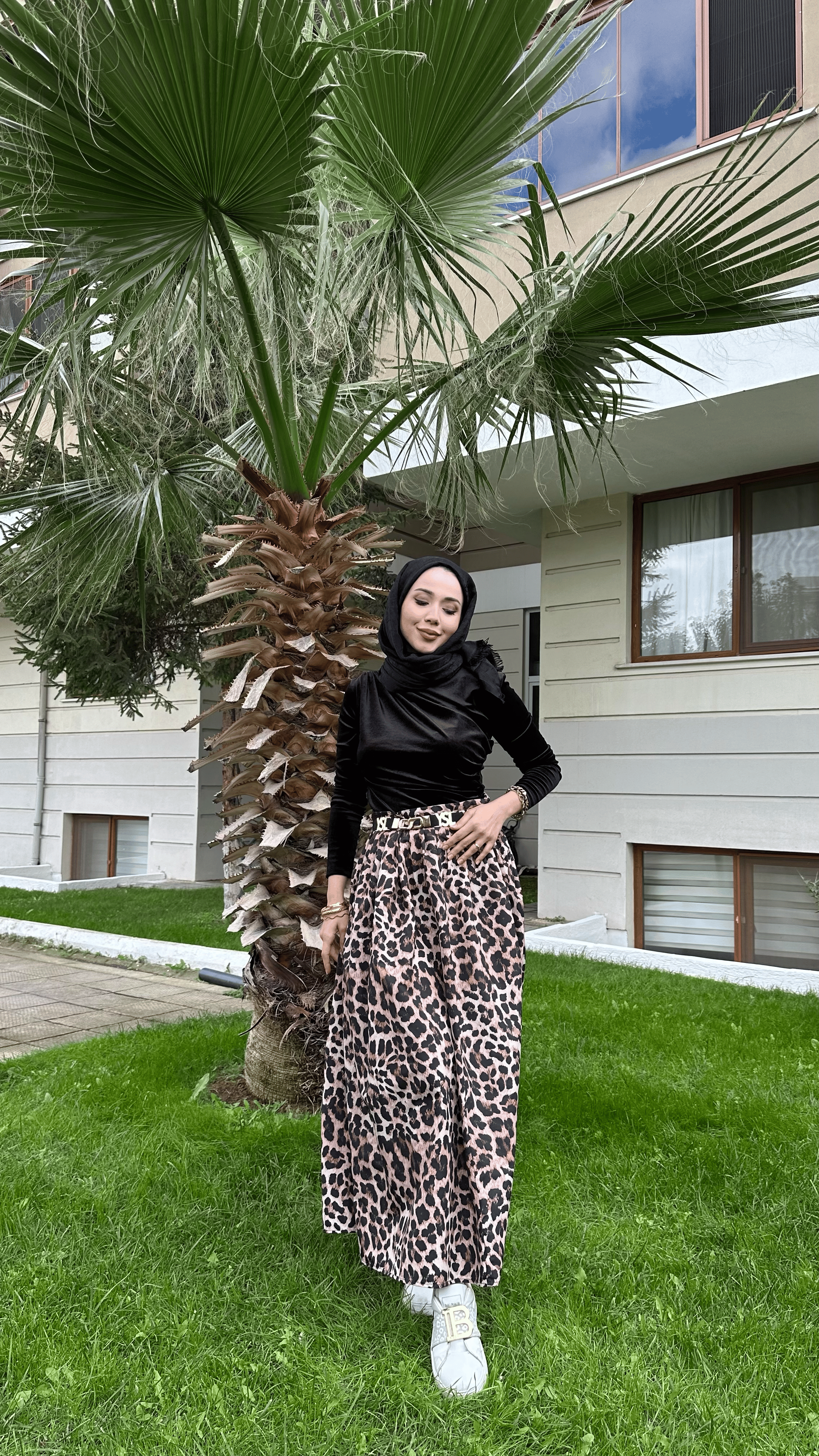 KADİFE BLUZ