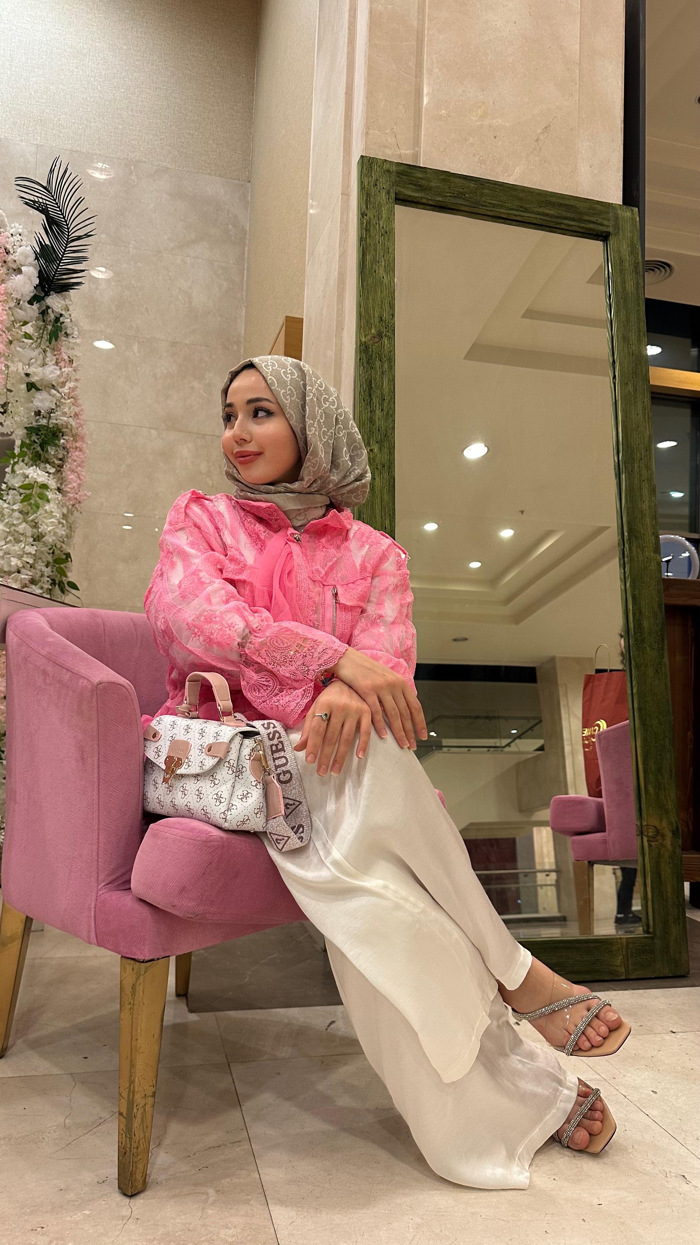 PEMBE TÜTÜ CEKET