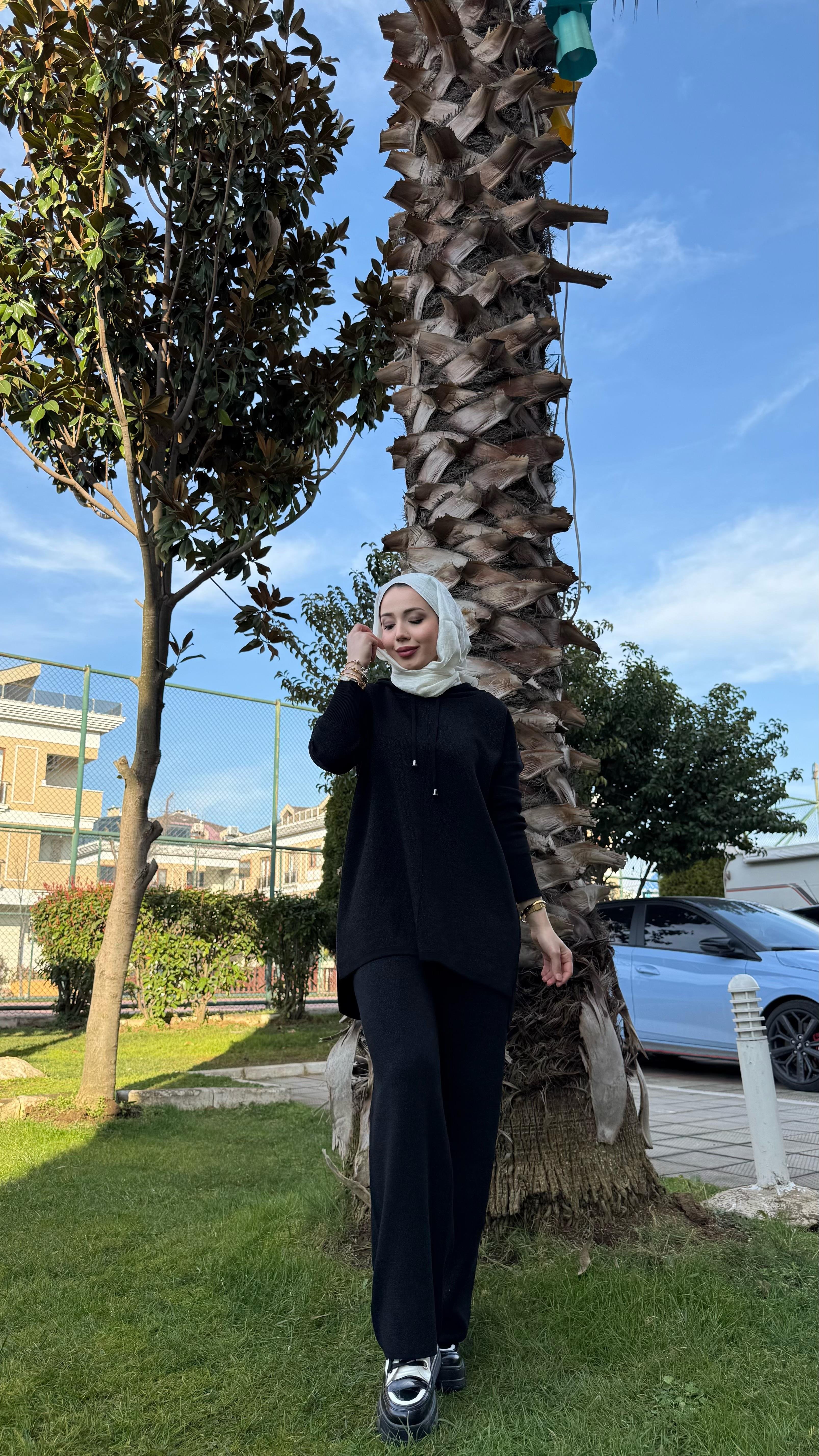 YENİ SEZON SİYAH TAKIM