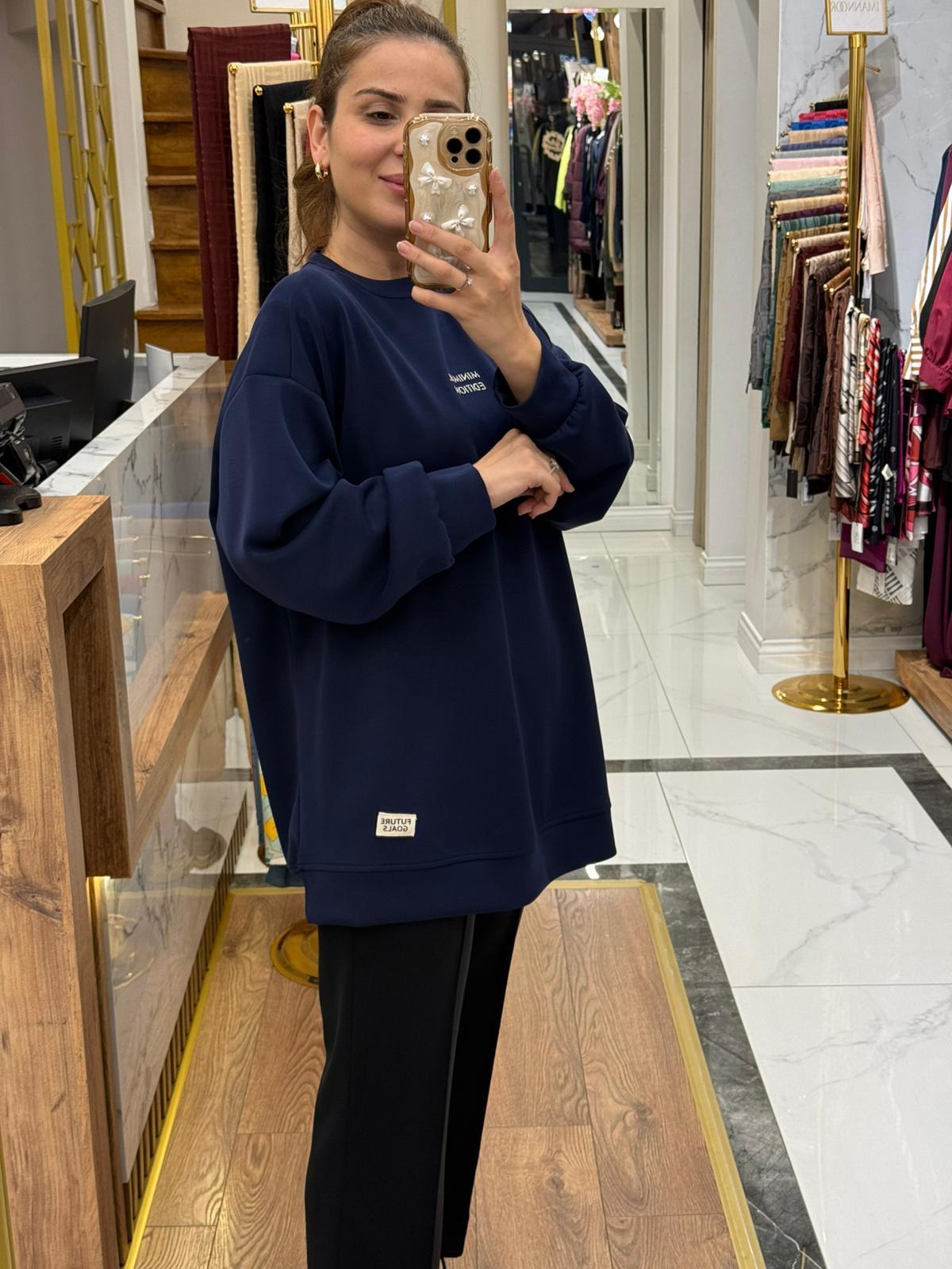KONTRAST BASKI VE ETİKETLİ S-SHIRT