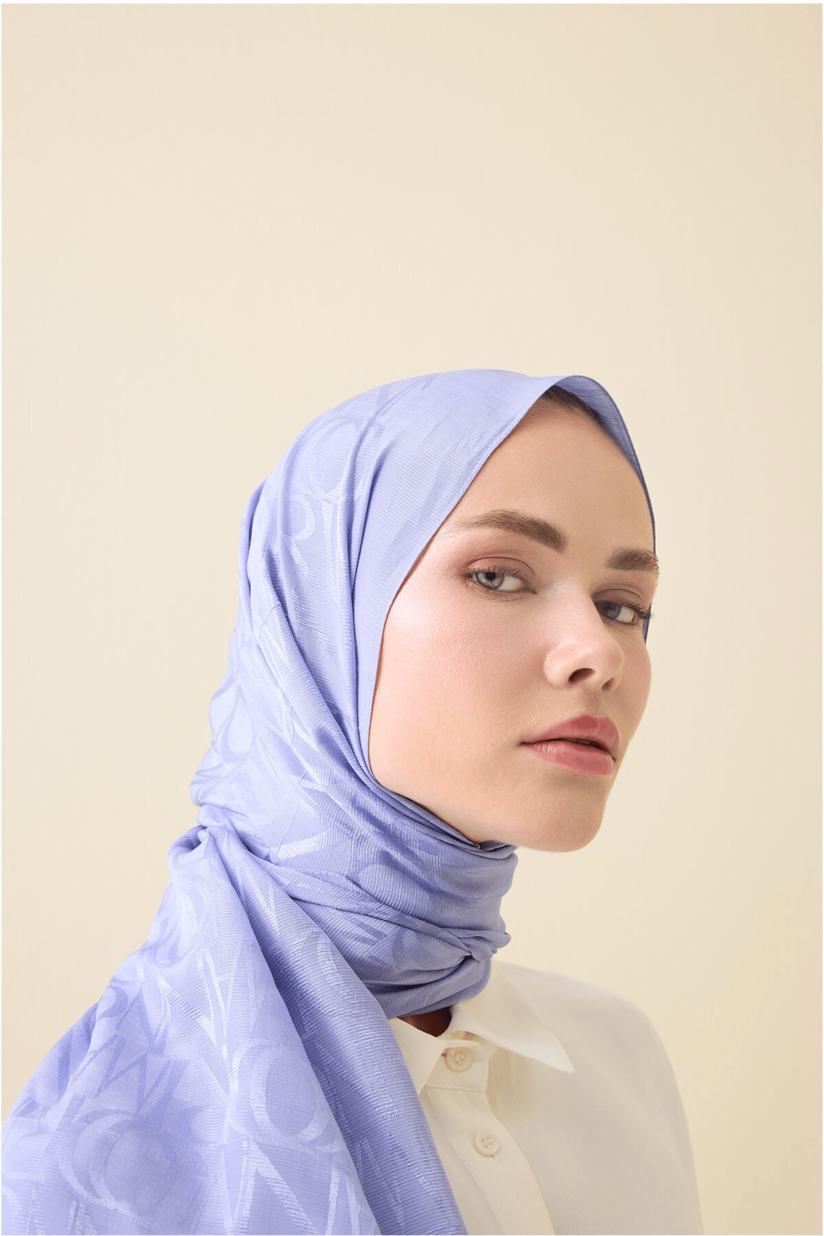 MONOGRAM SHINY JAKAR ŞAL