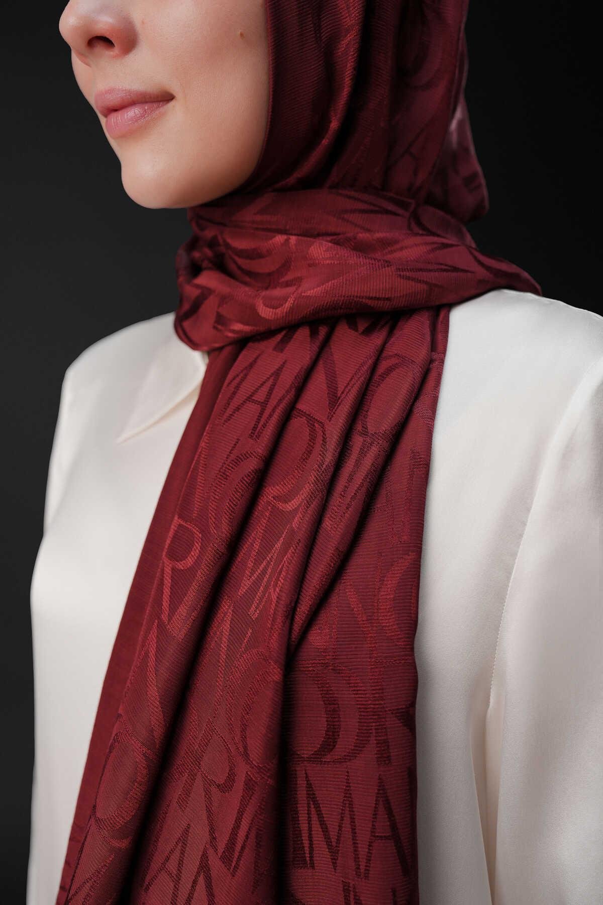 MONOGRAM SHINY JAKAR ŞAL