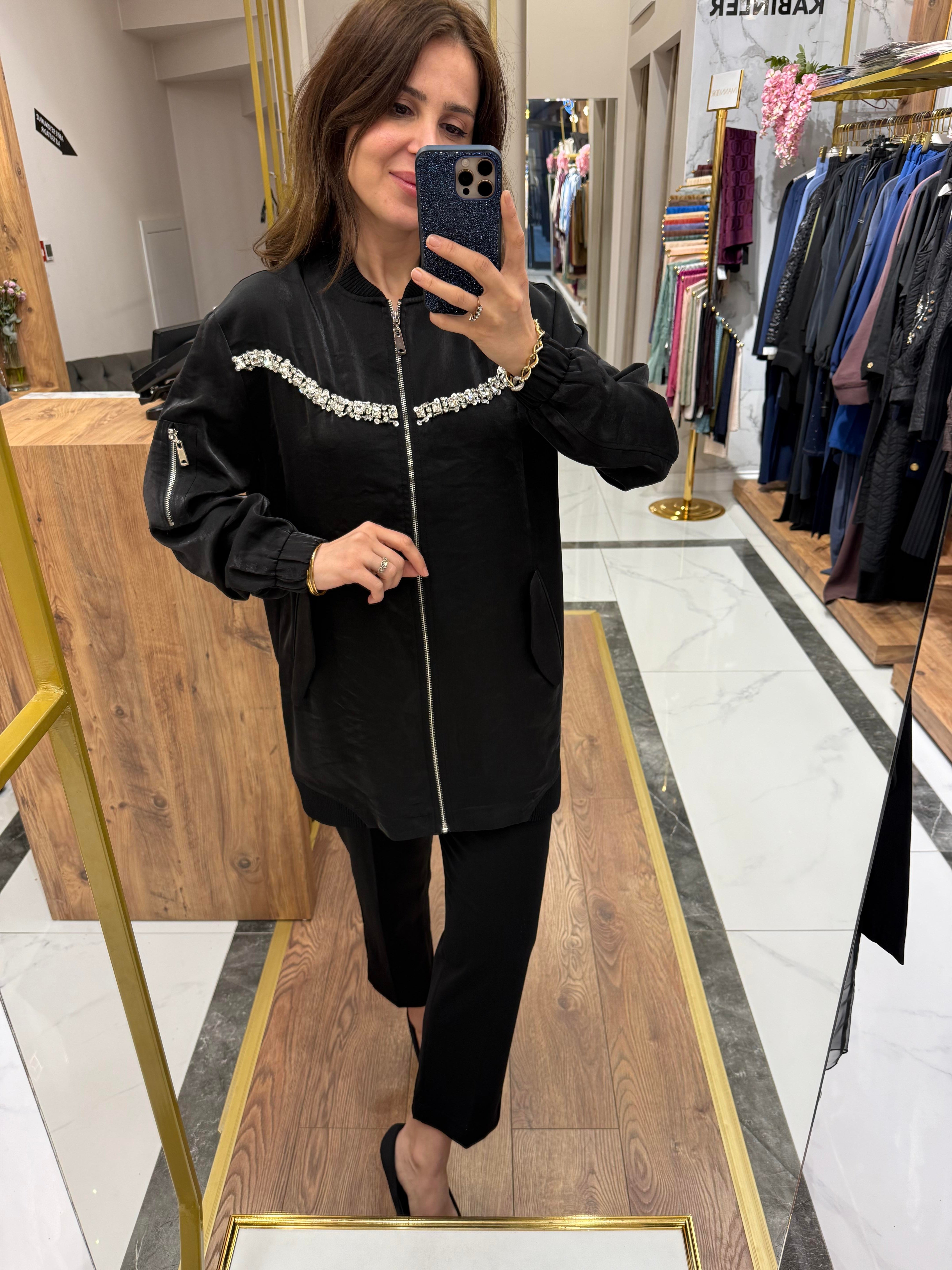 NUSS TAŞLI BOMBER CEKET