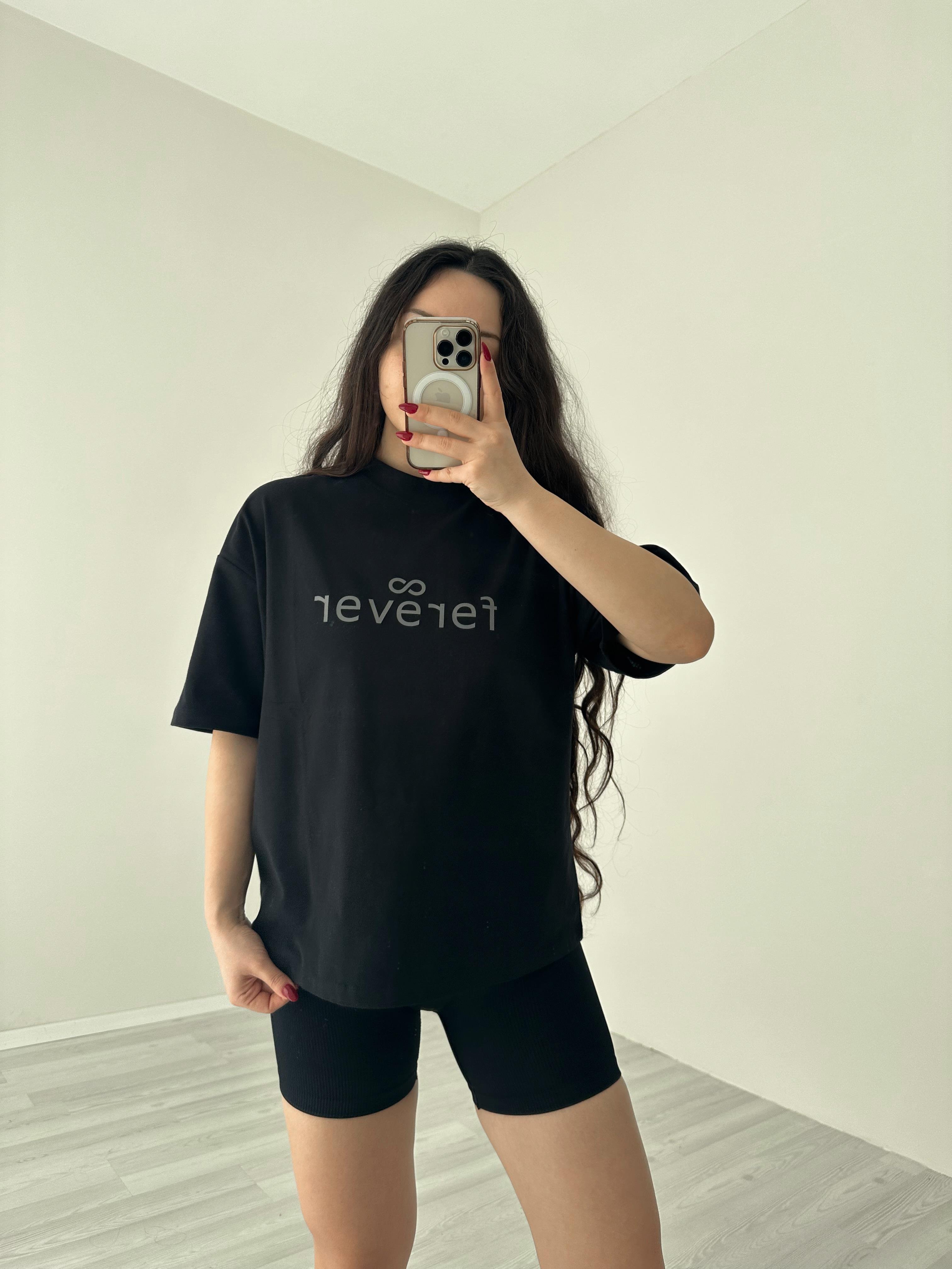 Ferever Logolu Siyah Dik Yaka Tişört