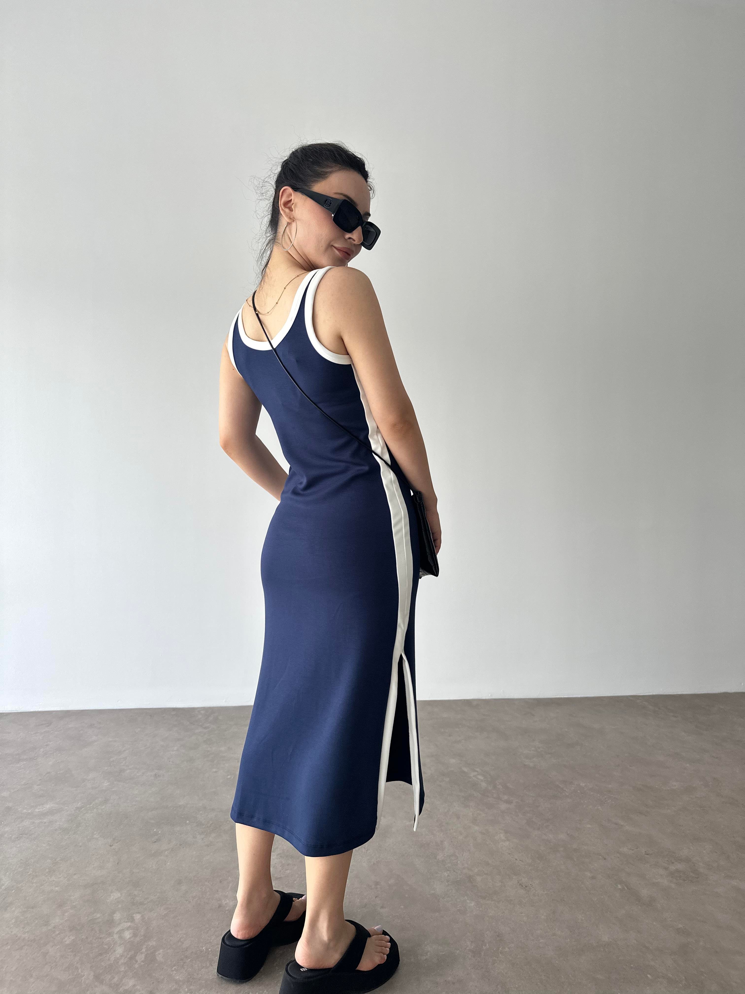 F/Lcst Yırtmaç Detaylı Laci Elbise