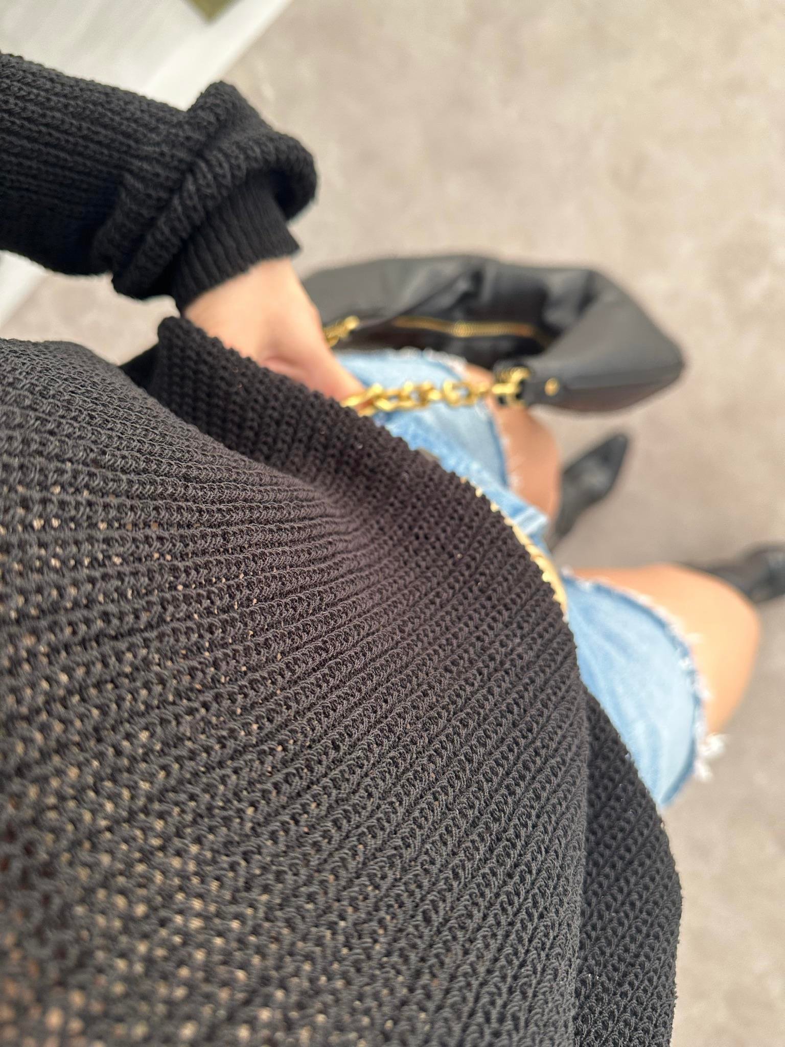 Gevşek Örgü Salaş Merserize Siyah Triko