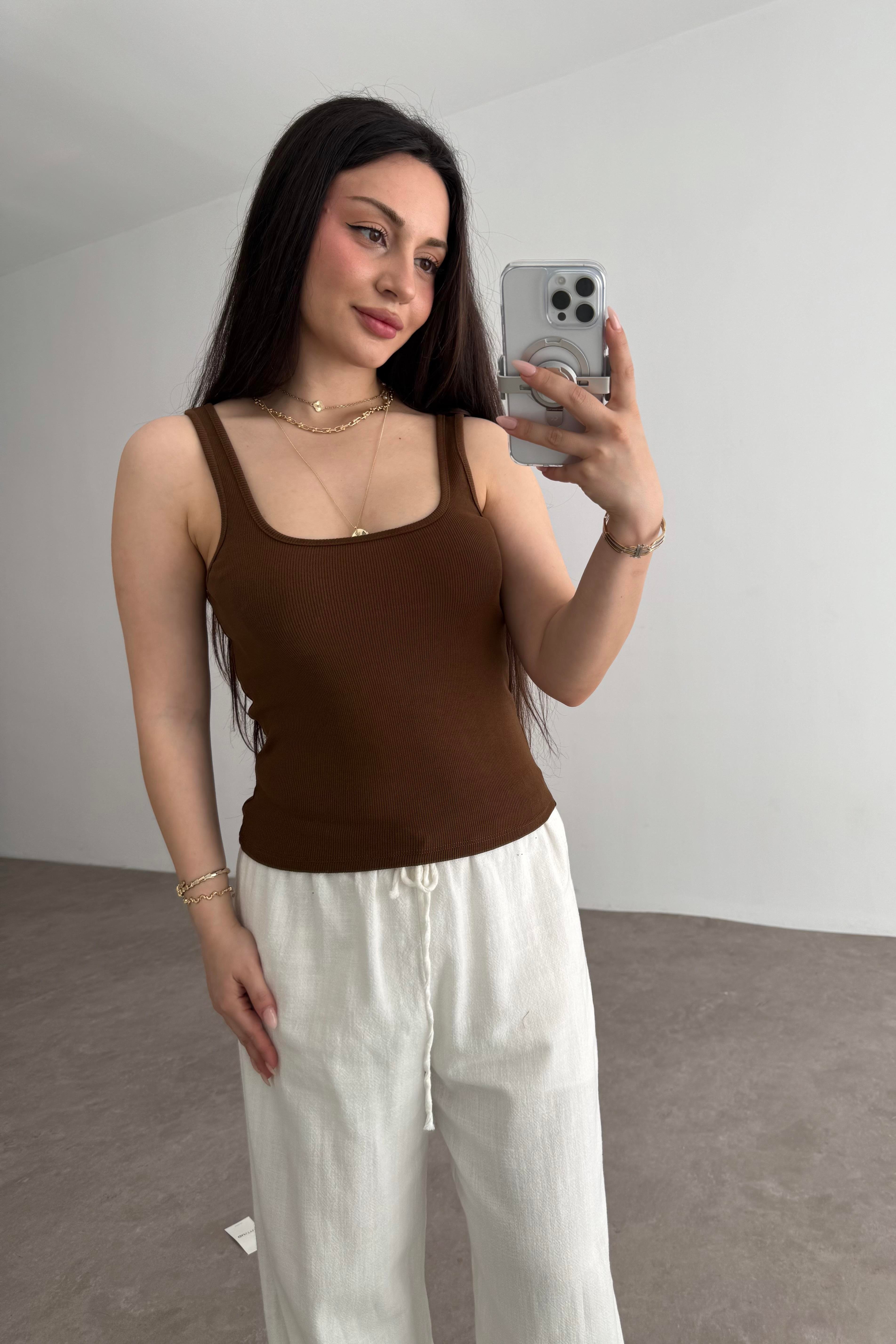 İnce Askılı Biyeli Atlet Kahve