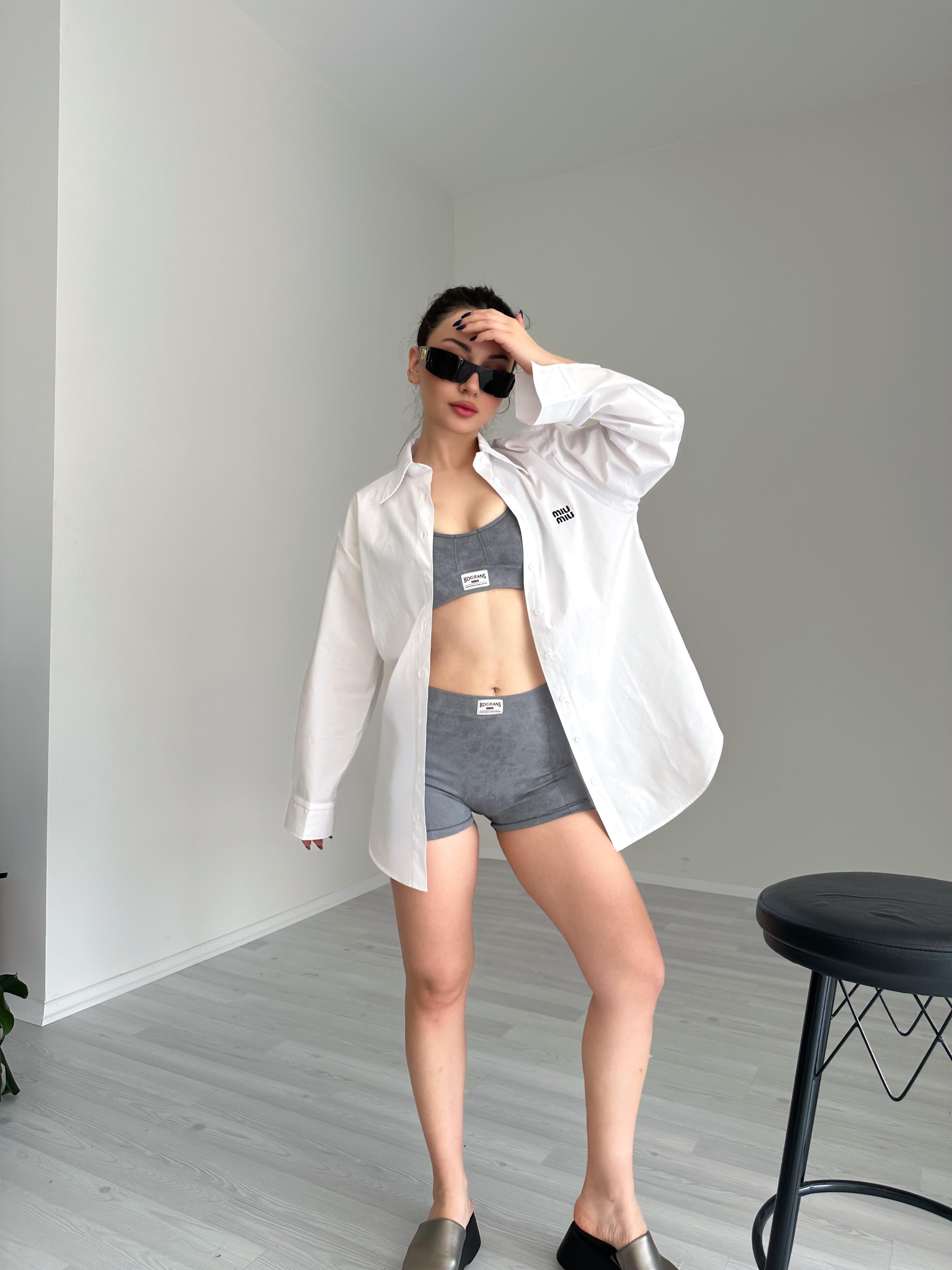 MM Nakışlı Beyaz Pamuk Gömlek