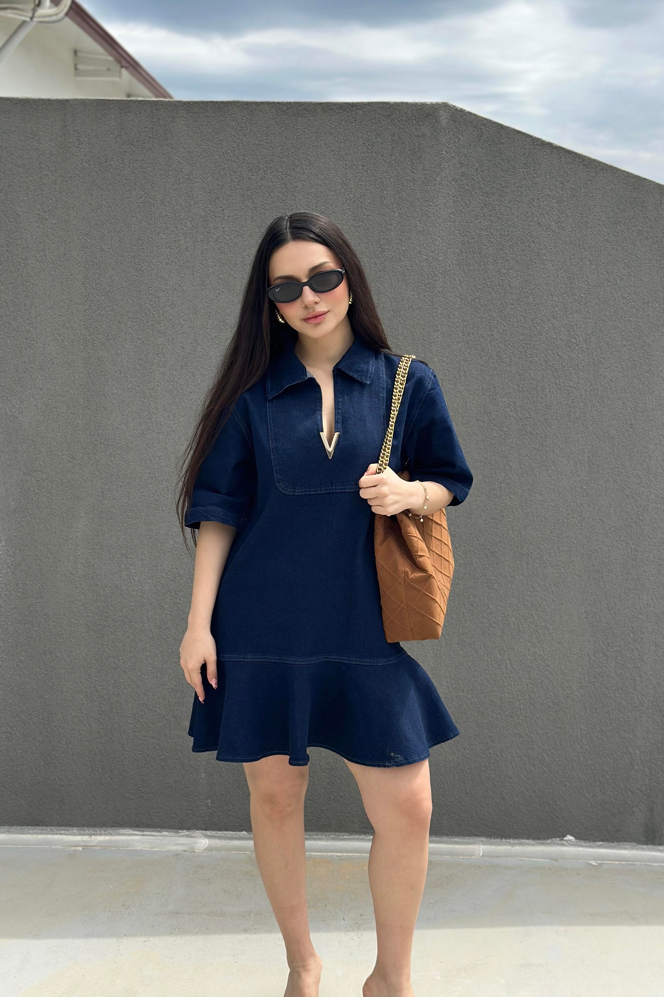 Premium Gold Detaylı Likralı Kot Elbise