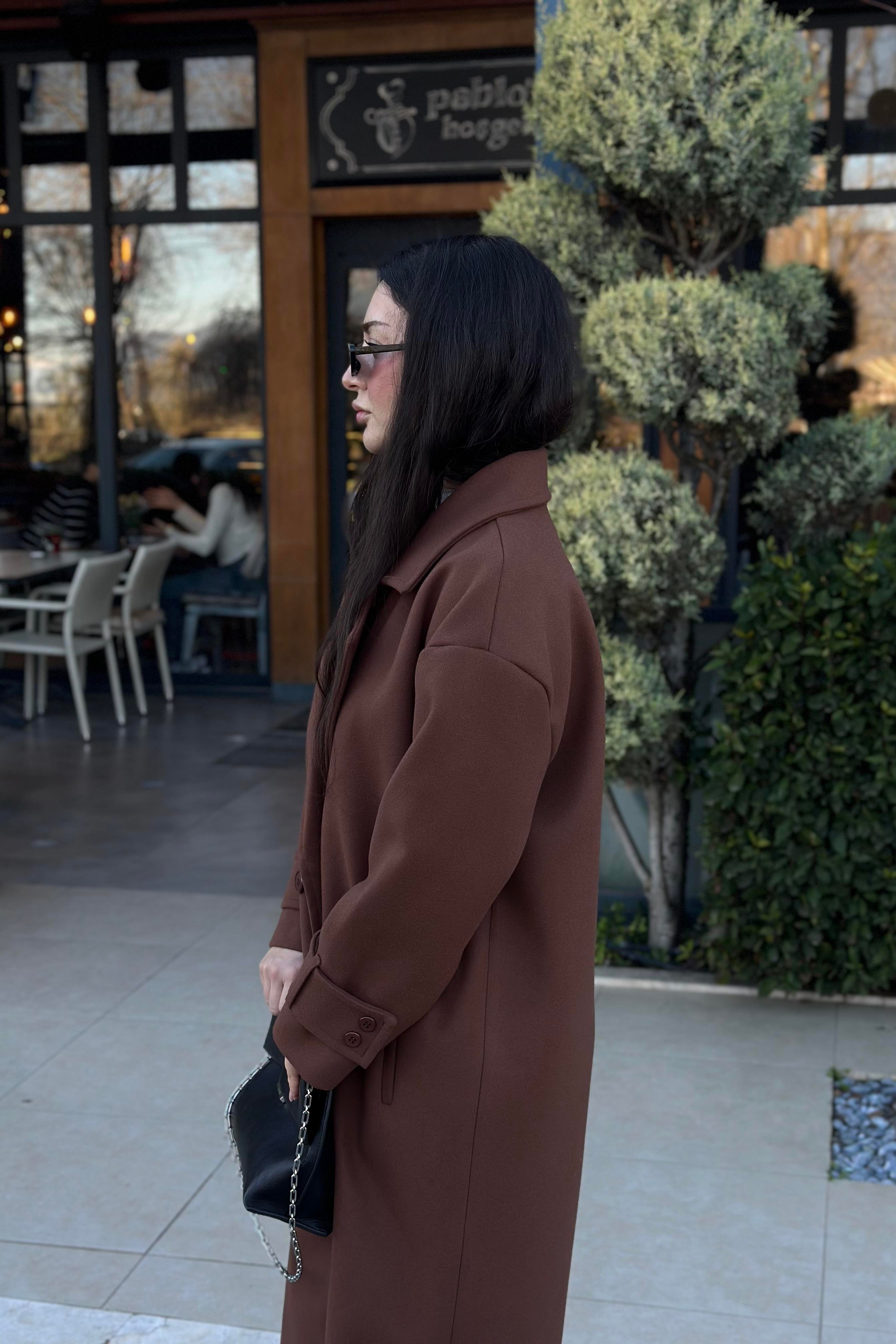 Premium Kruvaze Yaka Düz Kesim Kaban Kahve 