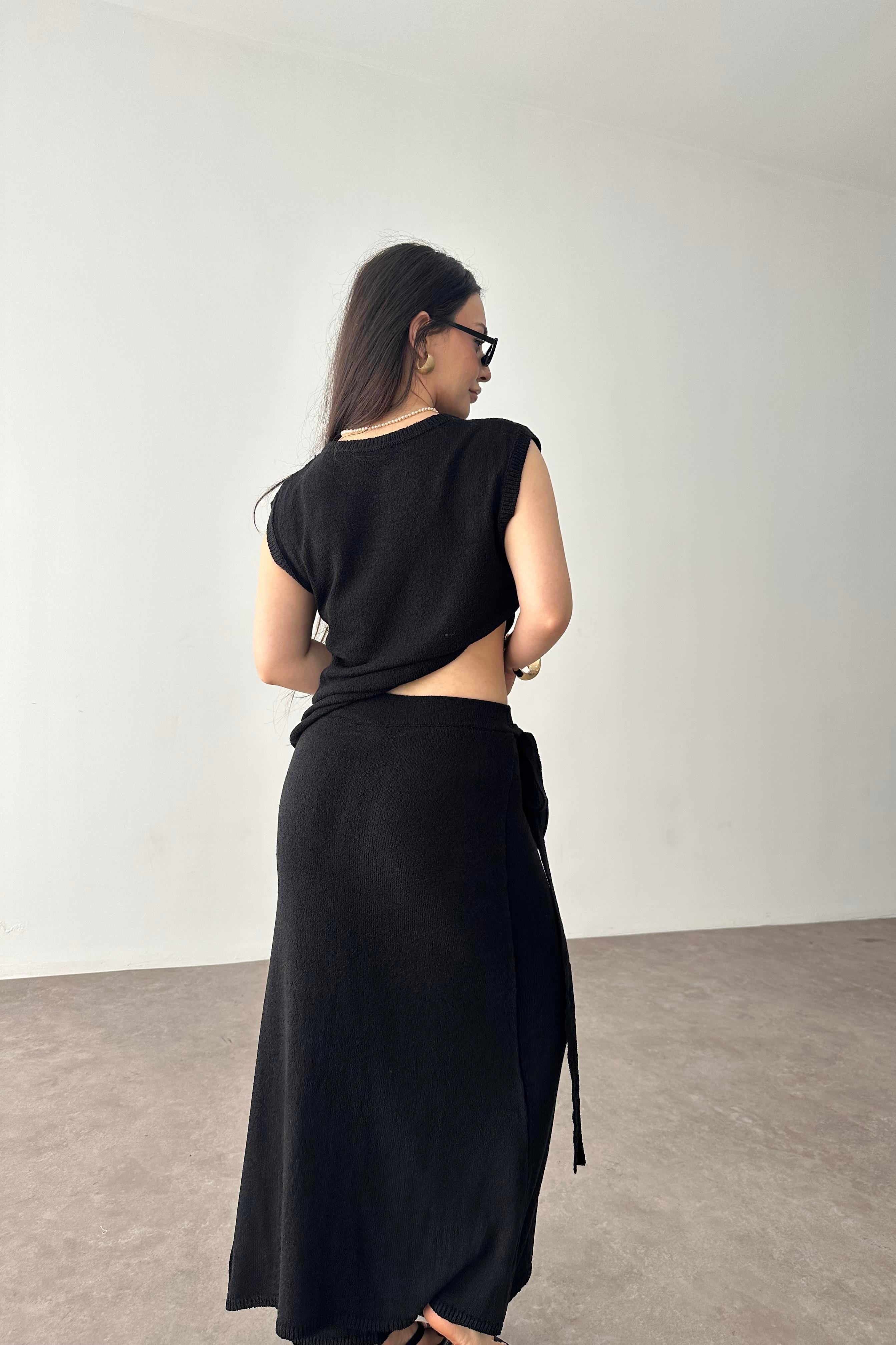 Tiaris Premium Etek Takım Siyah