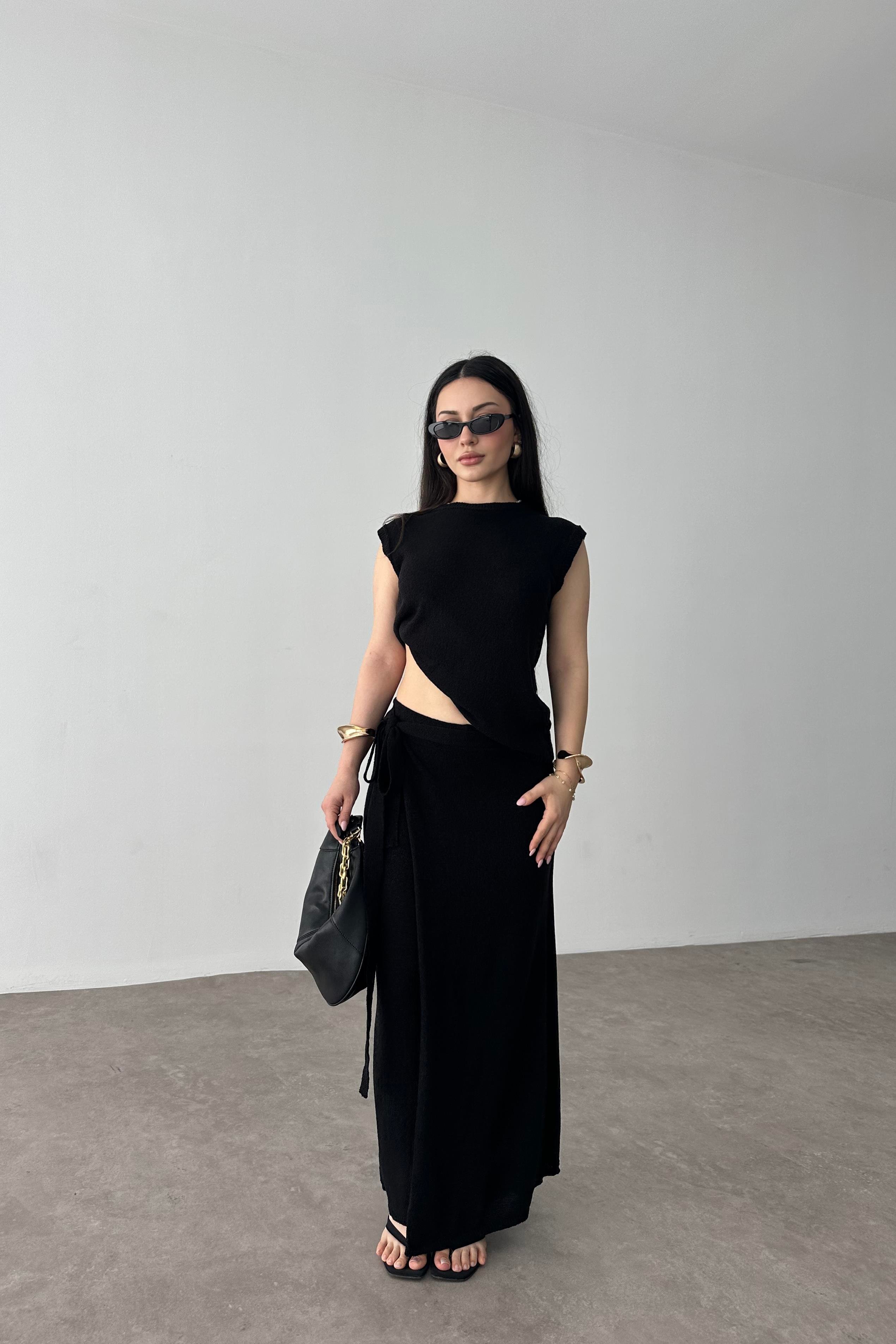 Tiaris Premium Etek Takım Siyah