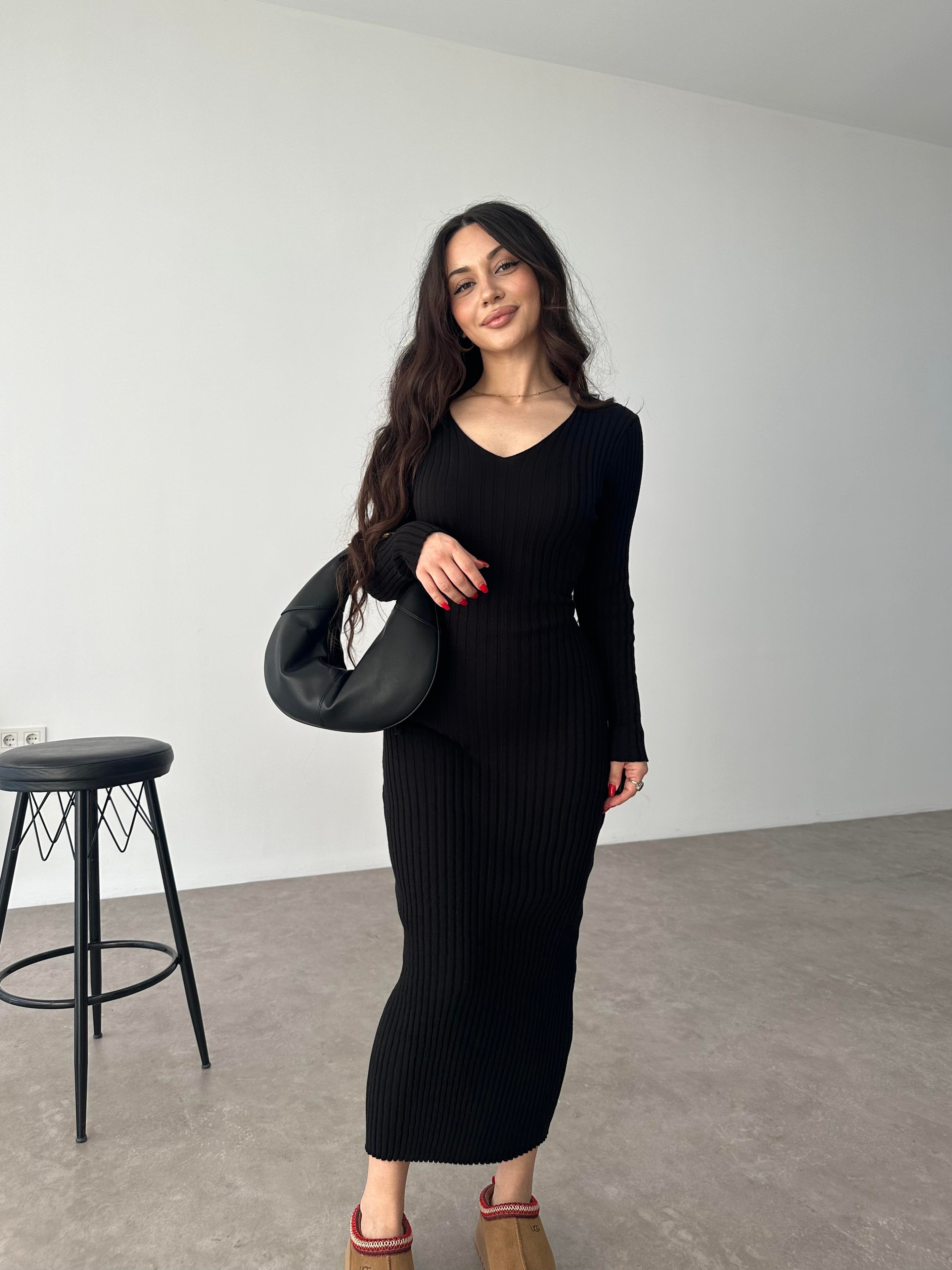 ZR Bağlama Detaylı Triko Siyah Elbise