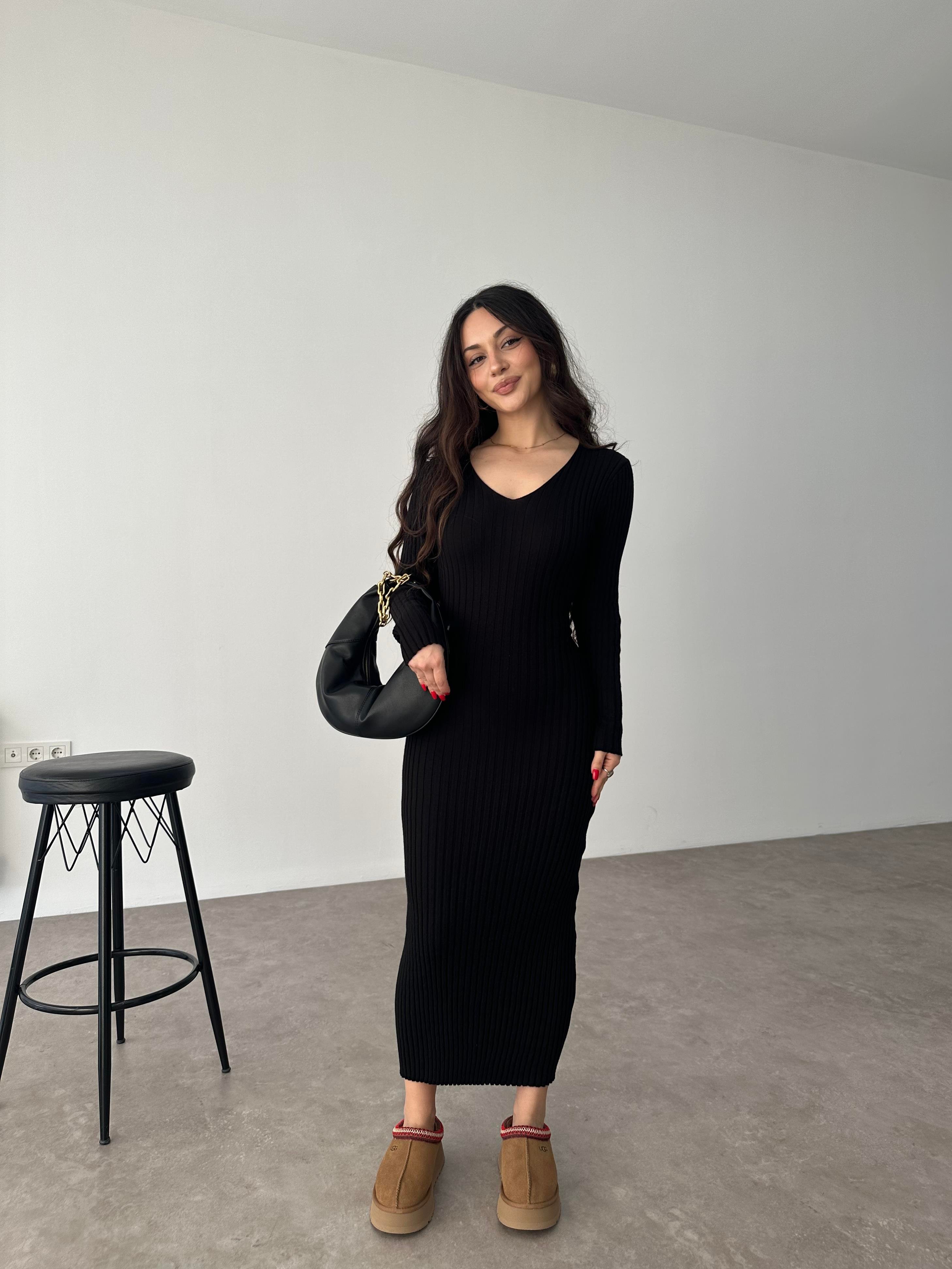 ZR Bağlama Detaylı Triko Siyah Elbise