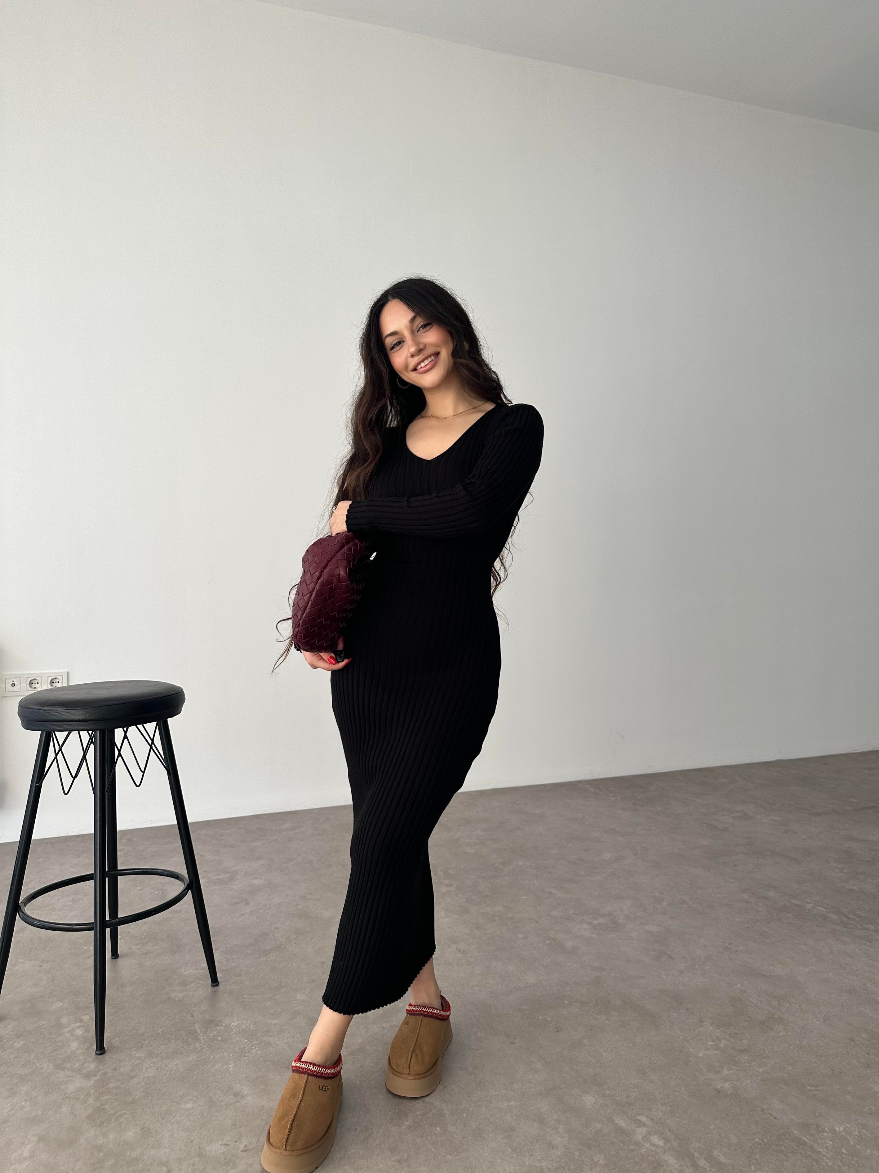 ZR Bağlama Detaylı Triko Siyah Elbise