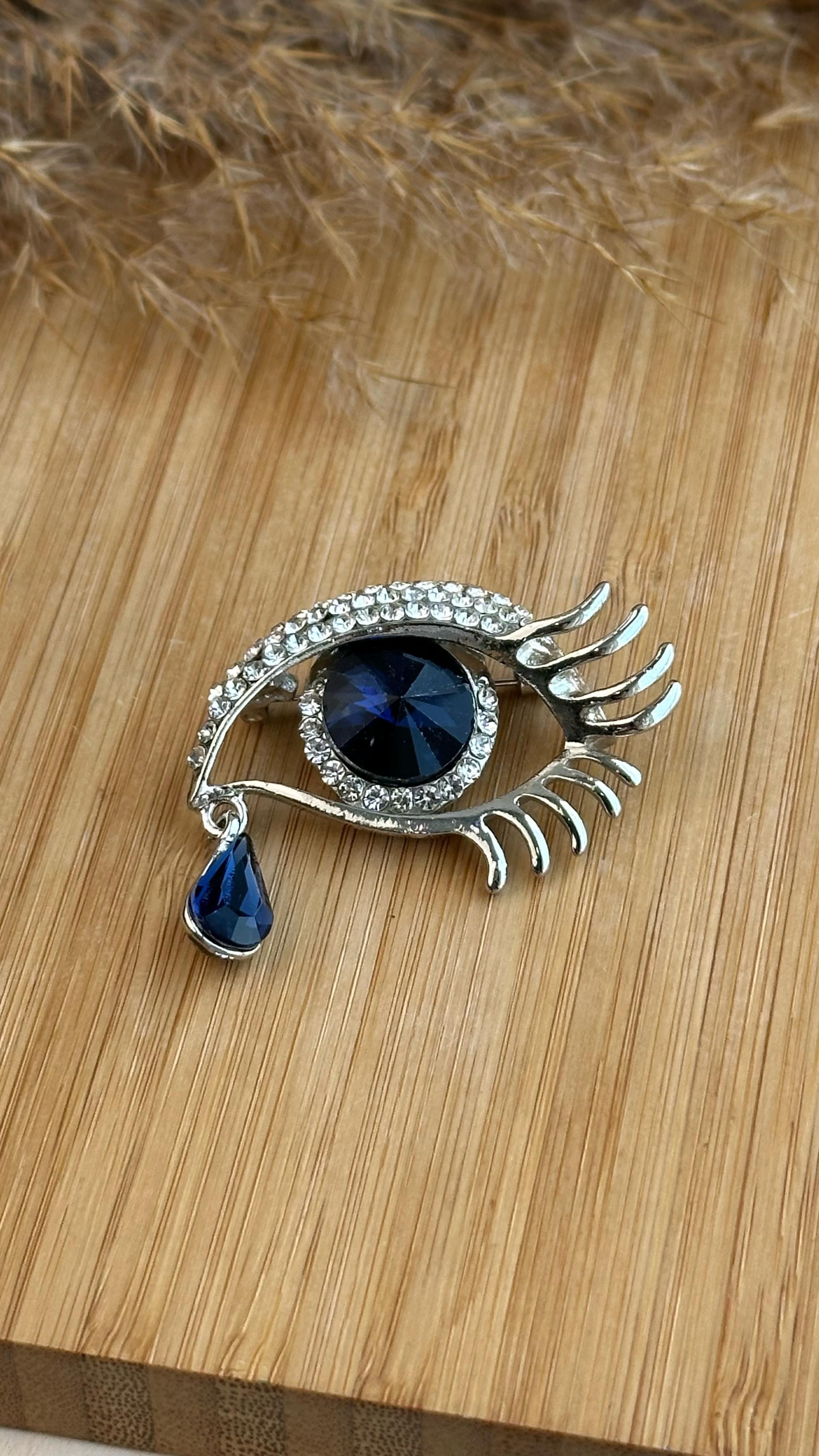 Özel Tasarım Broşu