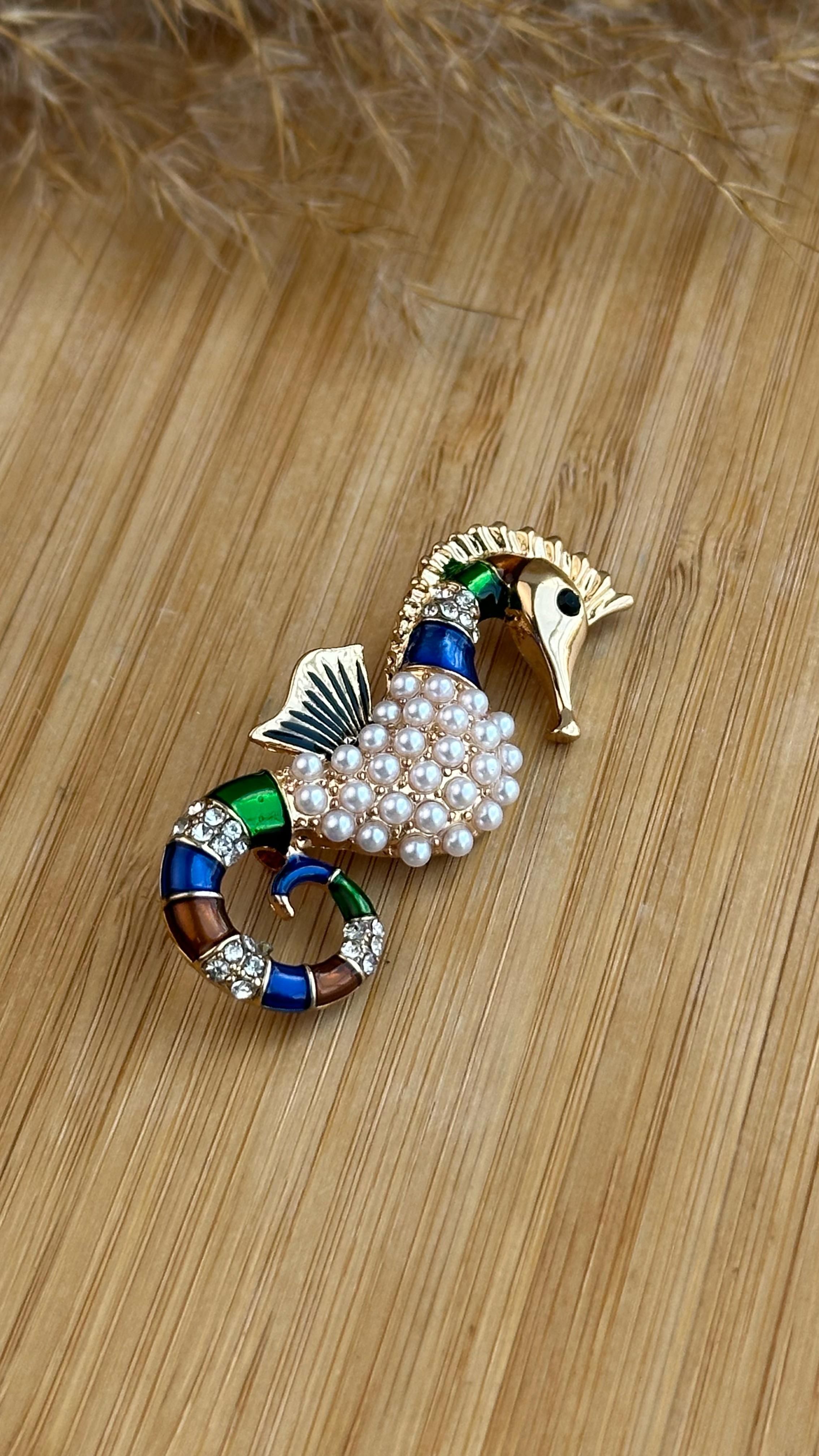 Özel Tasarım Broşu