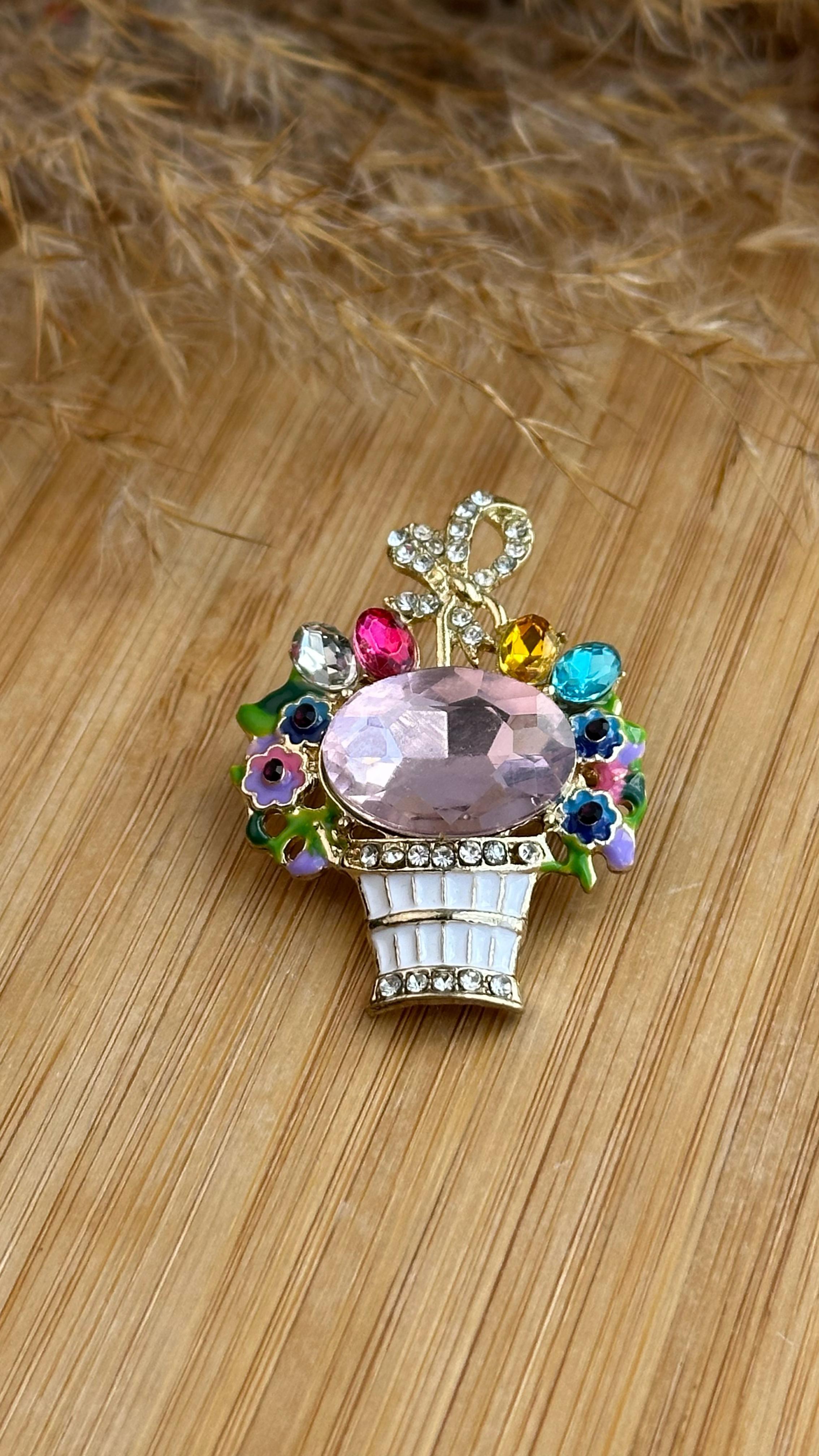 Özel Tasarım Broşu