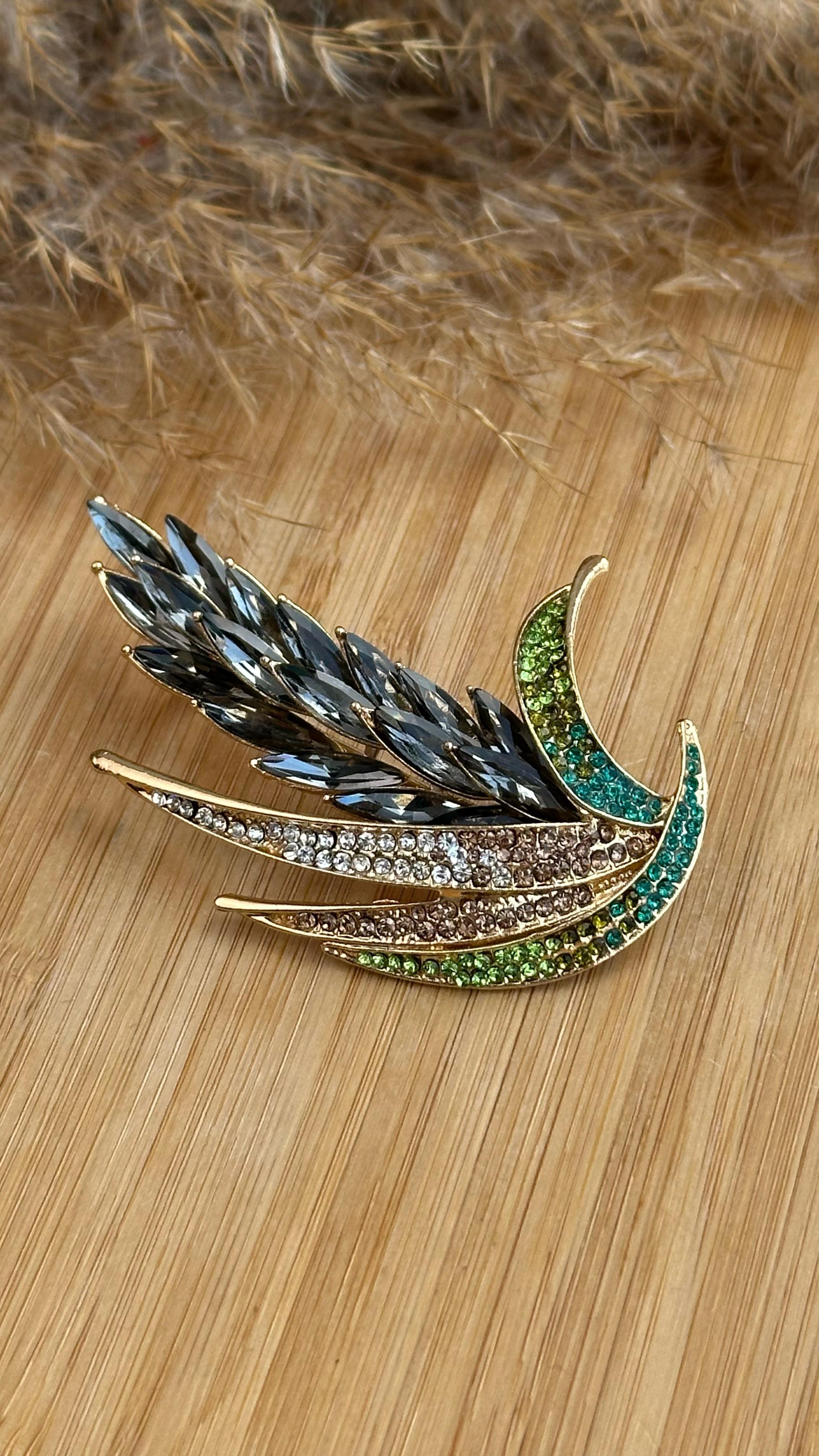 Özel Tasarım Broşu