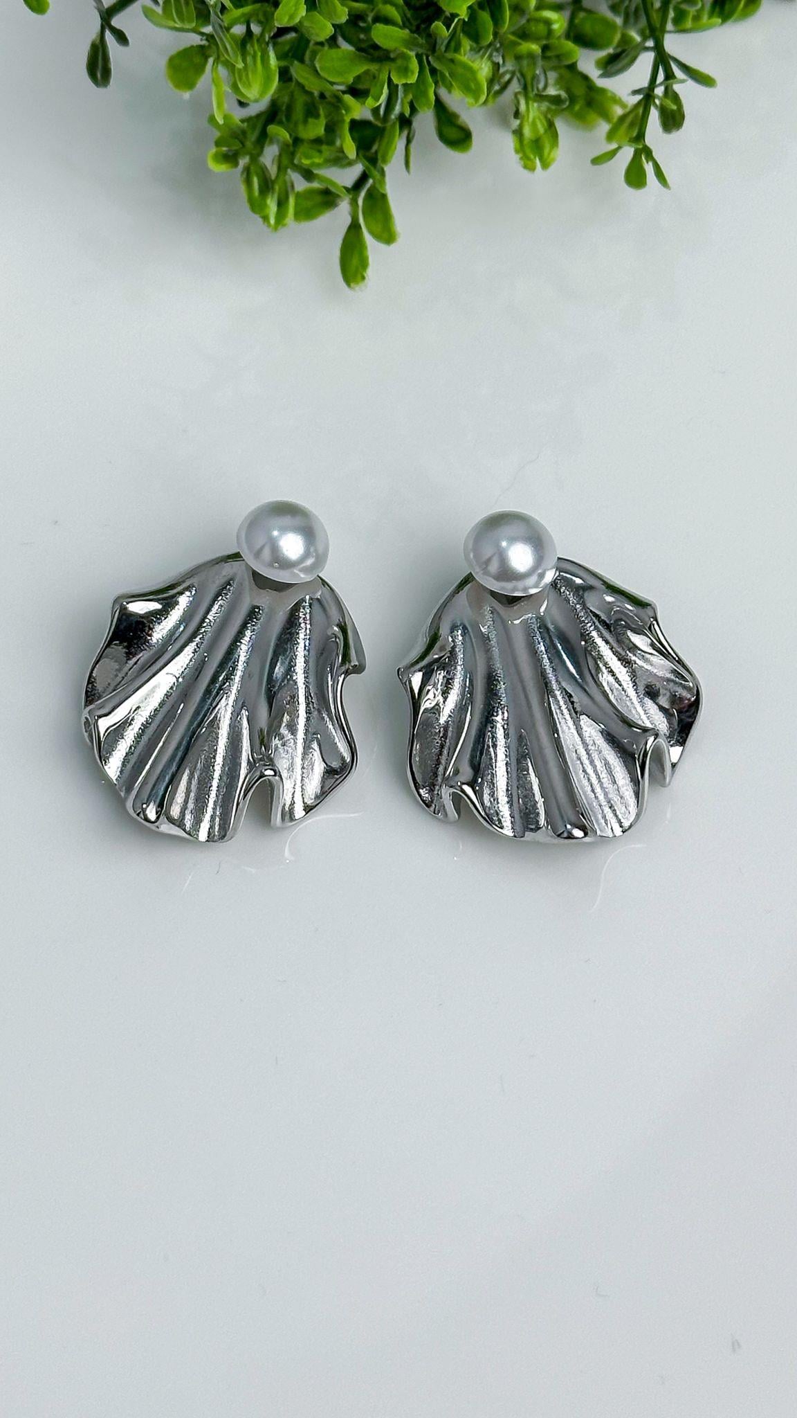 Özel Tasarım Çelik Küpe