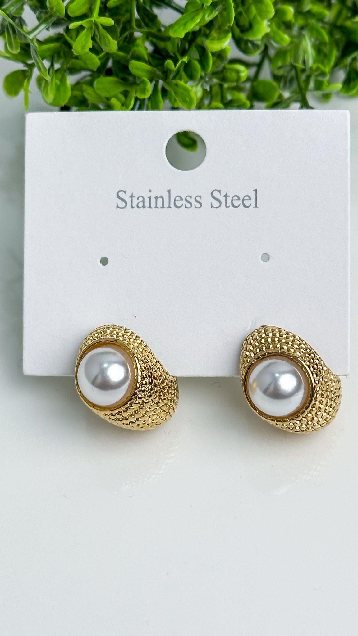 Özel Tasarım Çelik Küpe