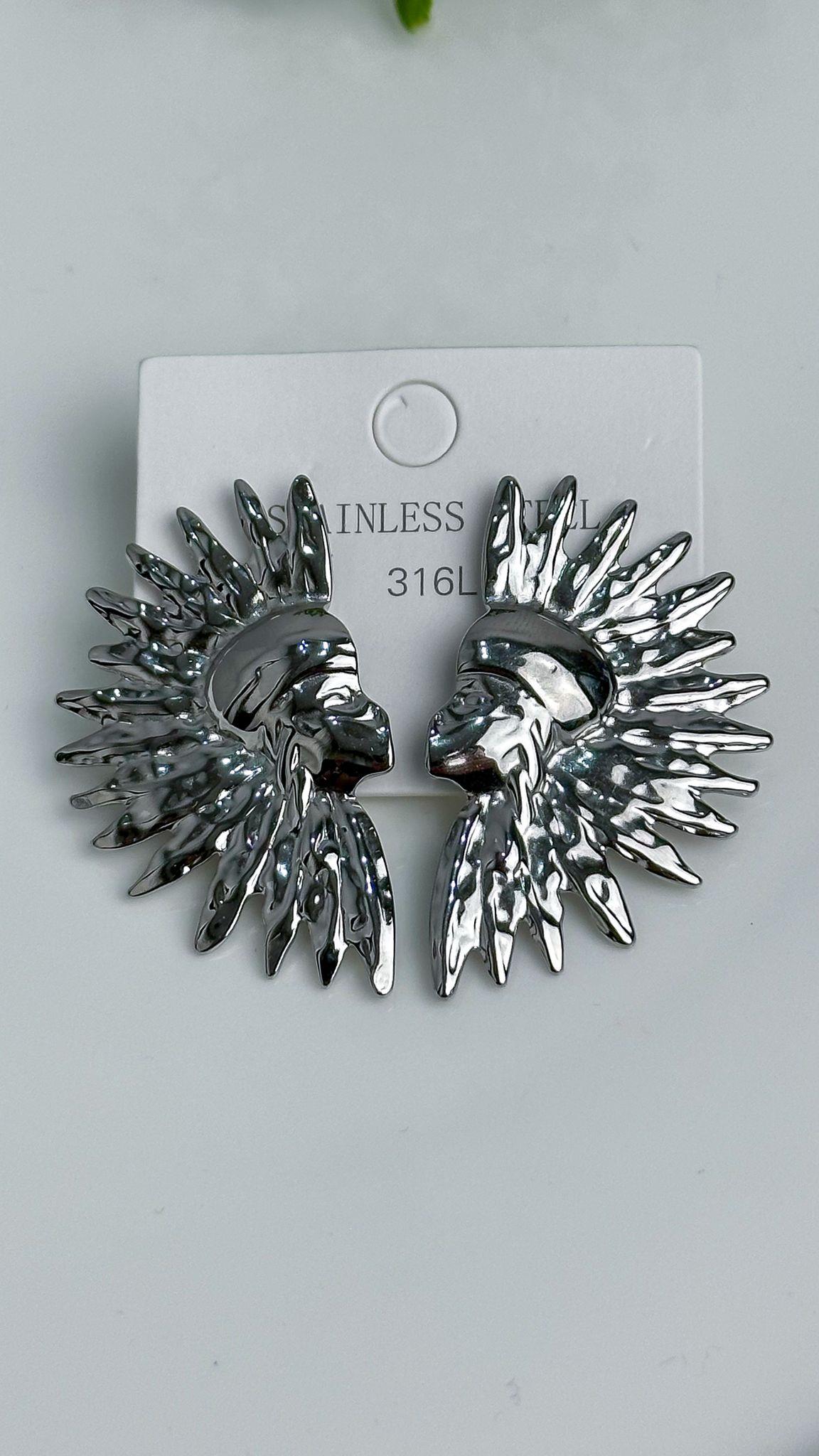 Özel Tasarım Çelik Küpe