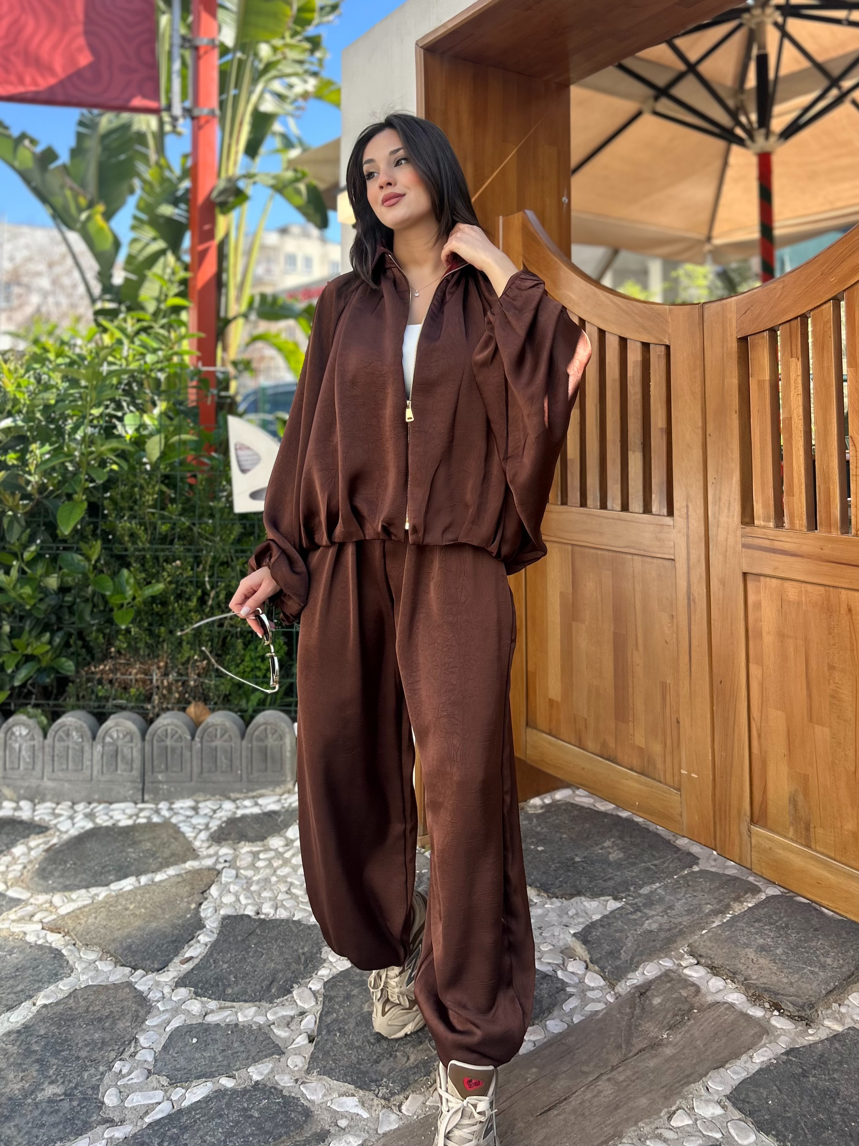 BONY.TAKIM.KAHVERENGİ