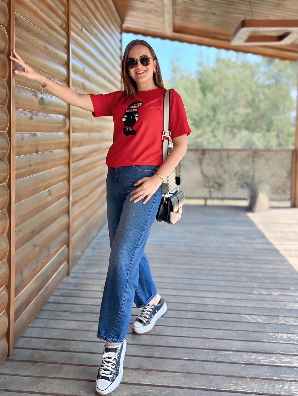 KOYUMAVİ-MOM-JEAN