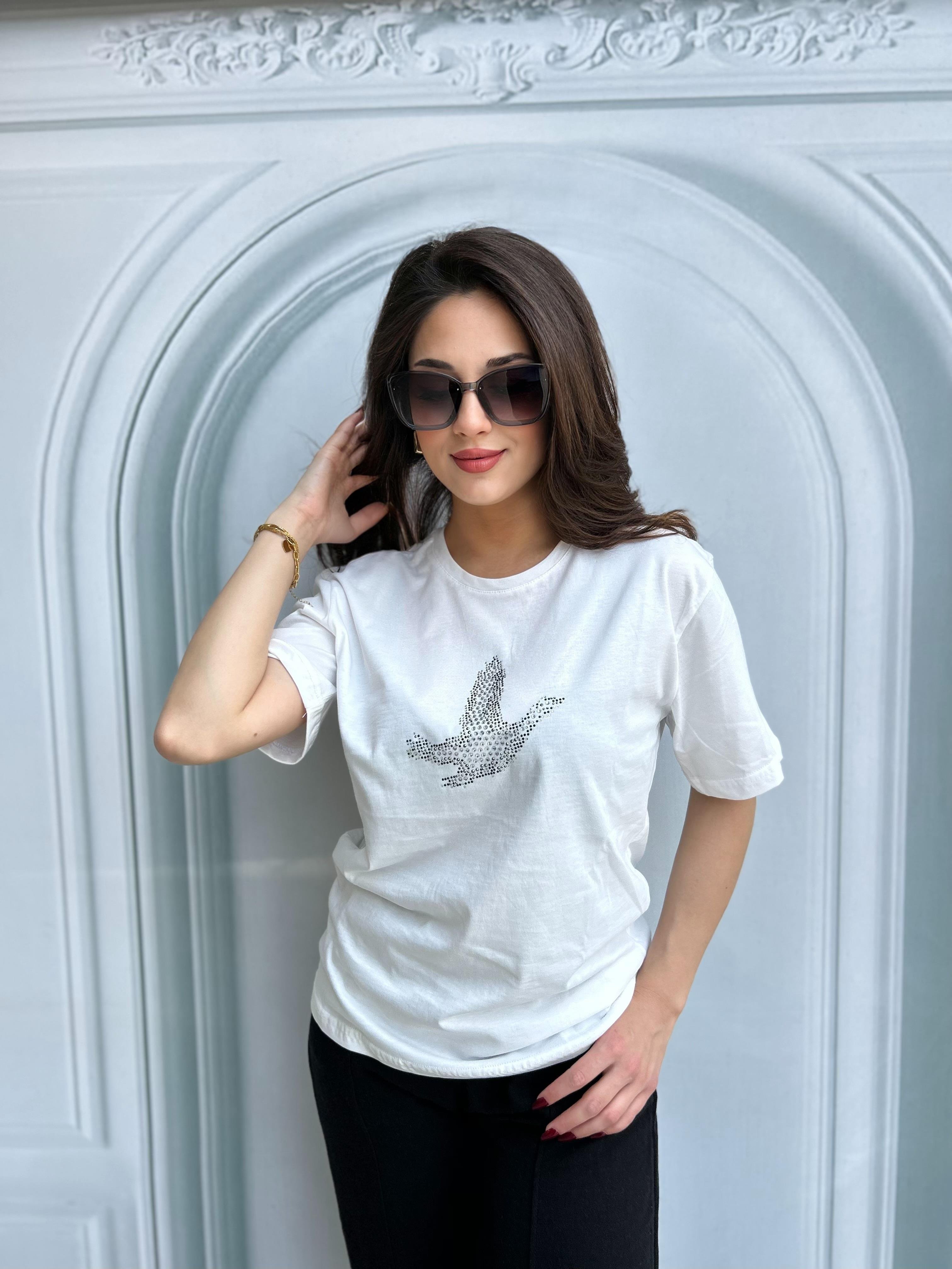 KUŞ.FİGÜRLÜ.BEYAZ.TİŞÖRT