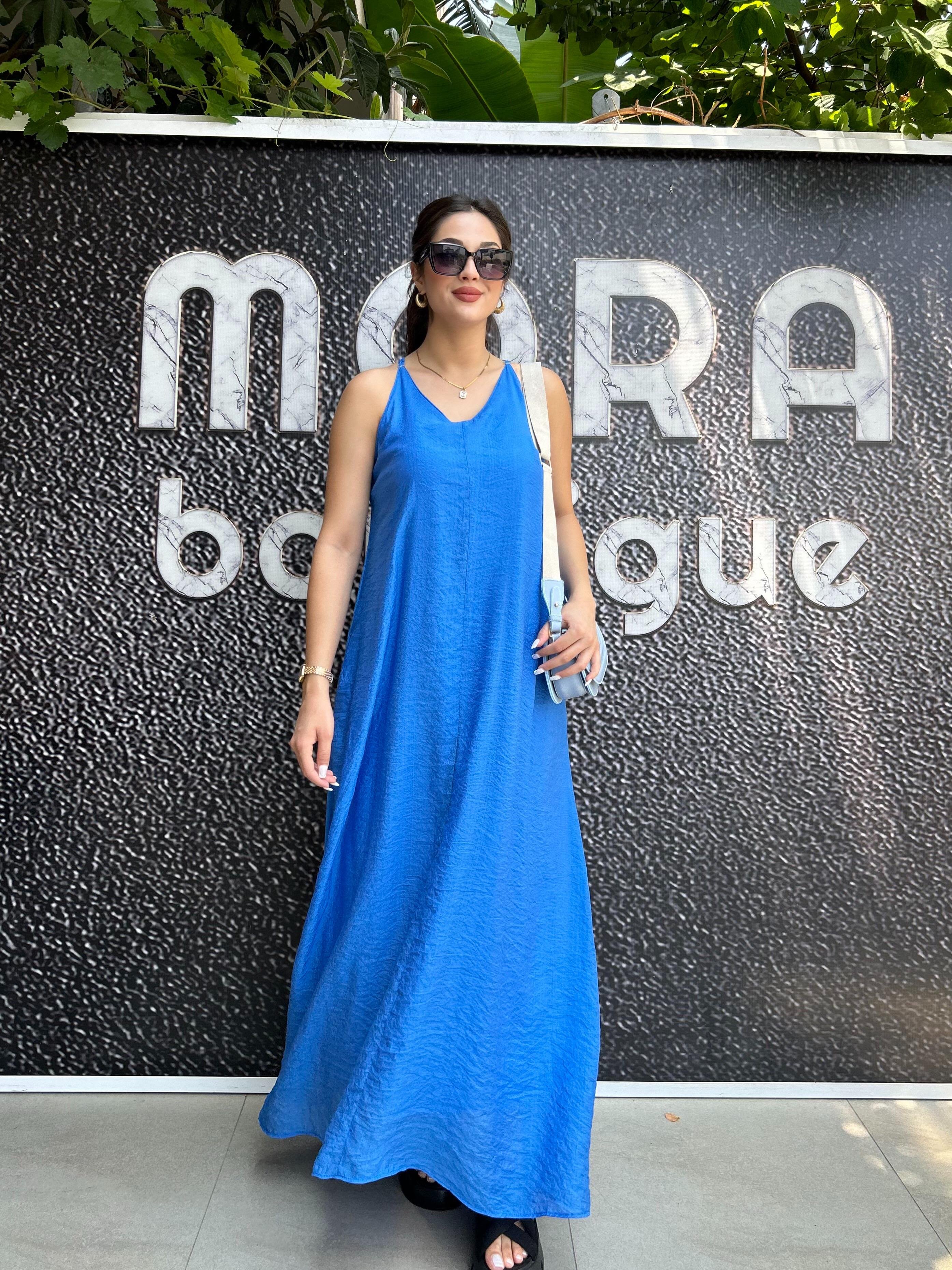 MAVİİPASKILIELBİSE