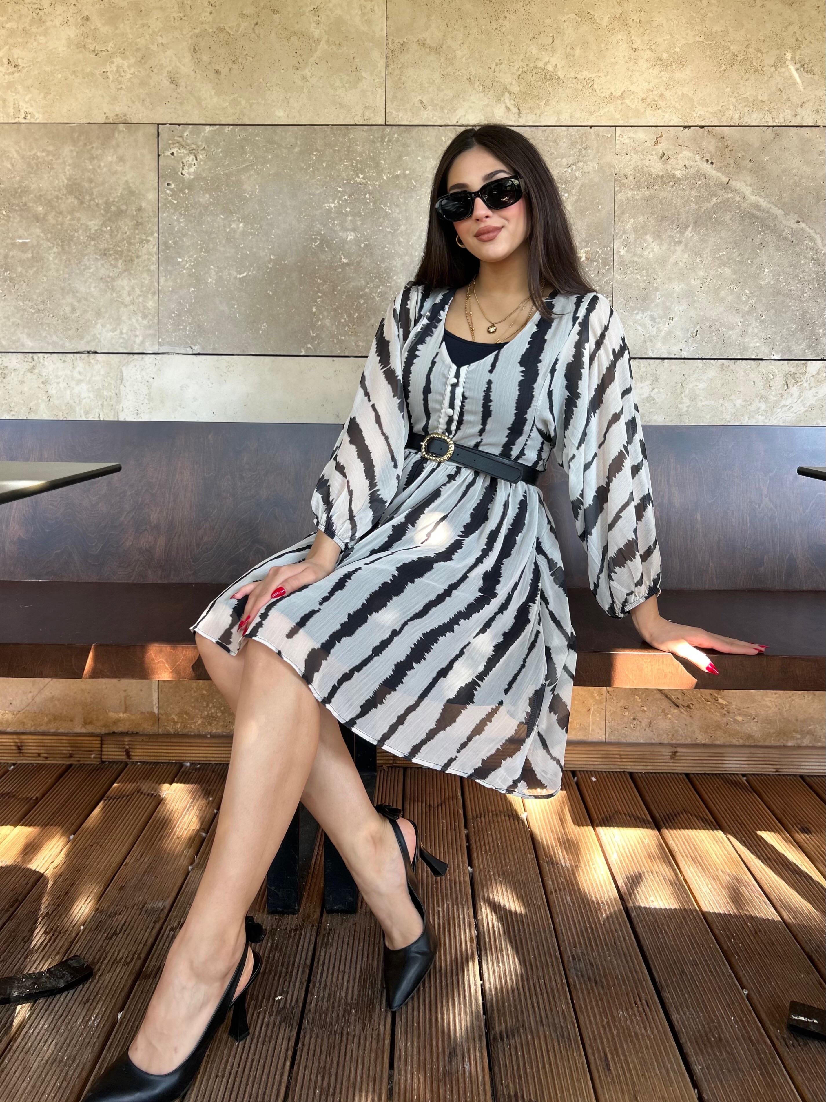 MİNİŞİFONELBİSE