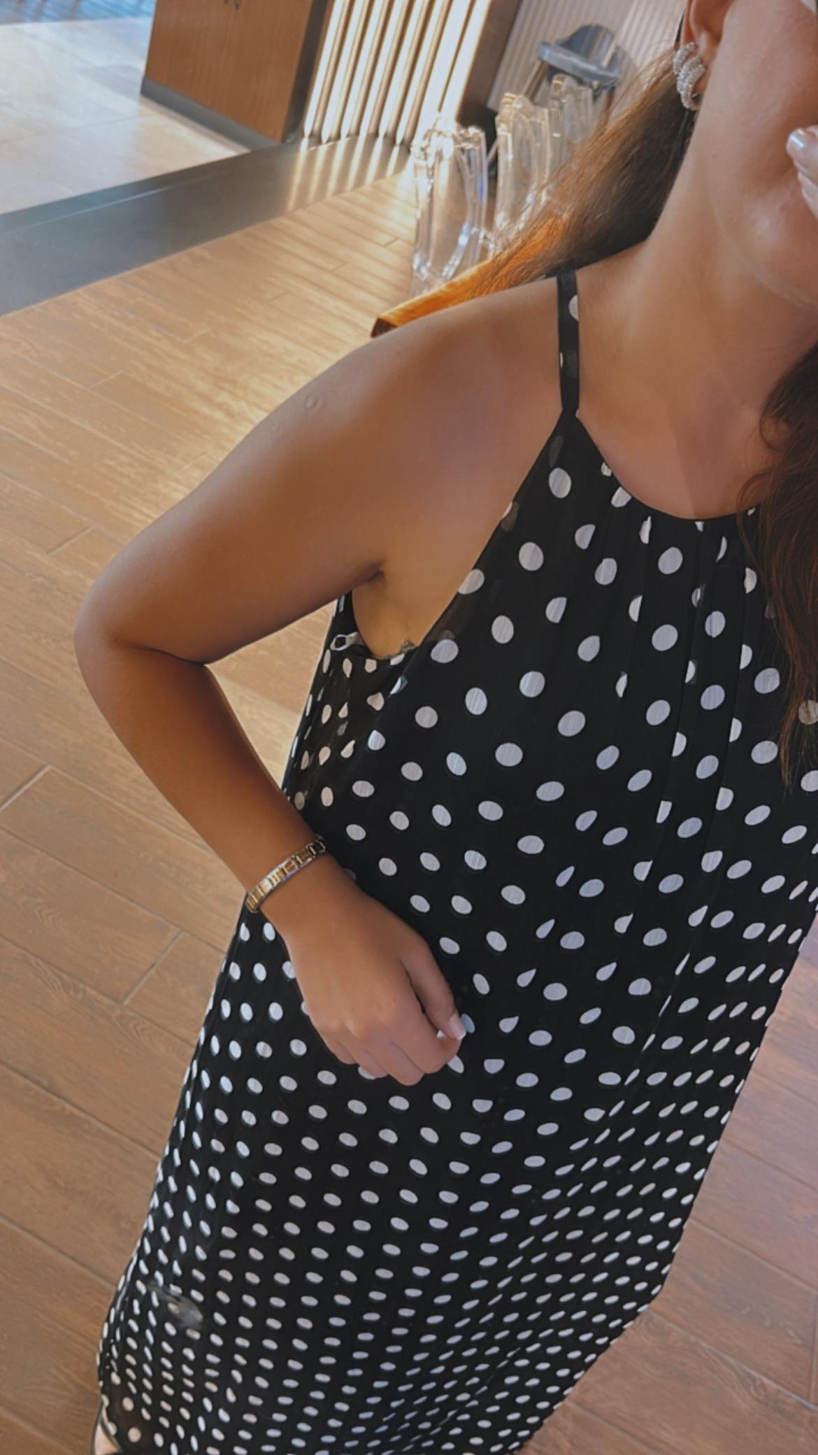 PUANTİYELİ ELBİSE