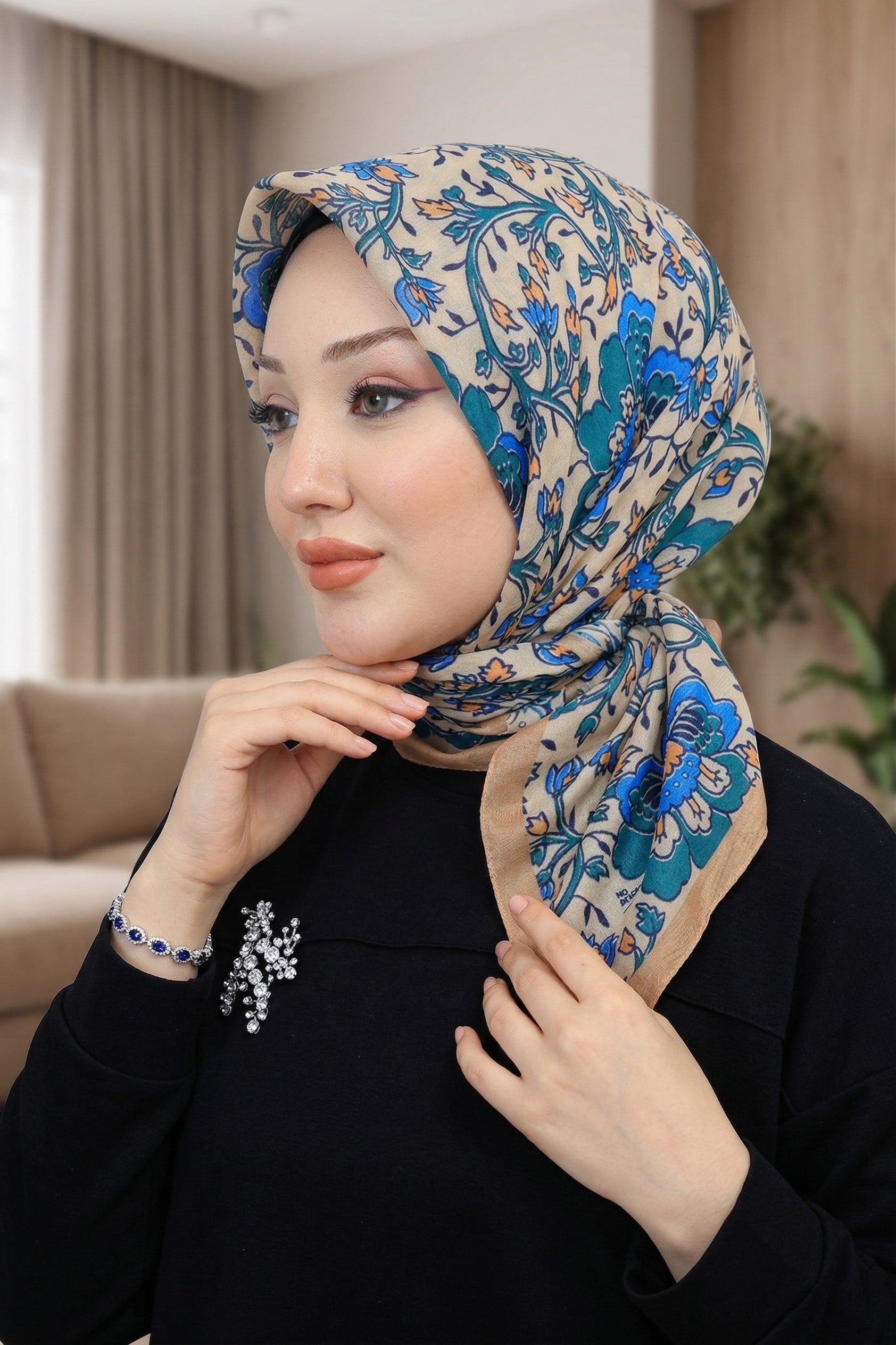 Desenli Soft Eşarp - 019