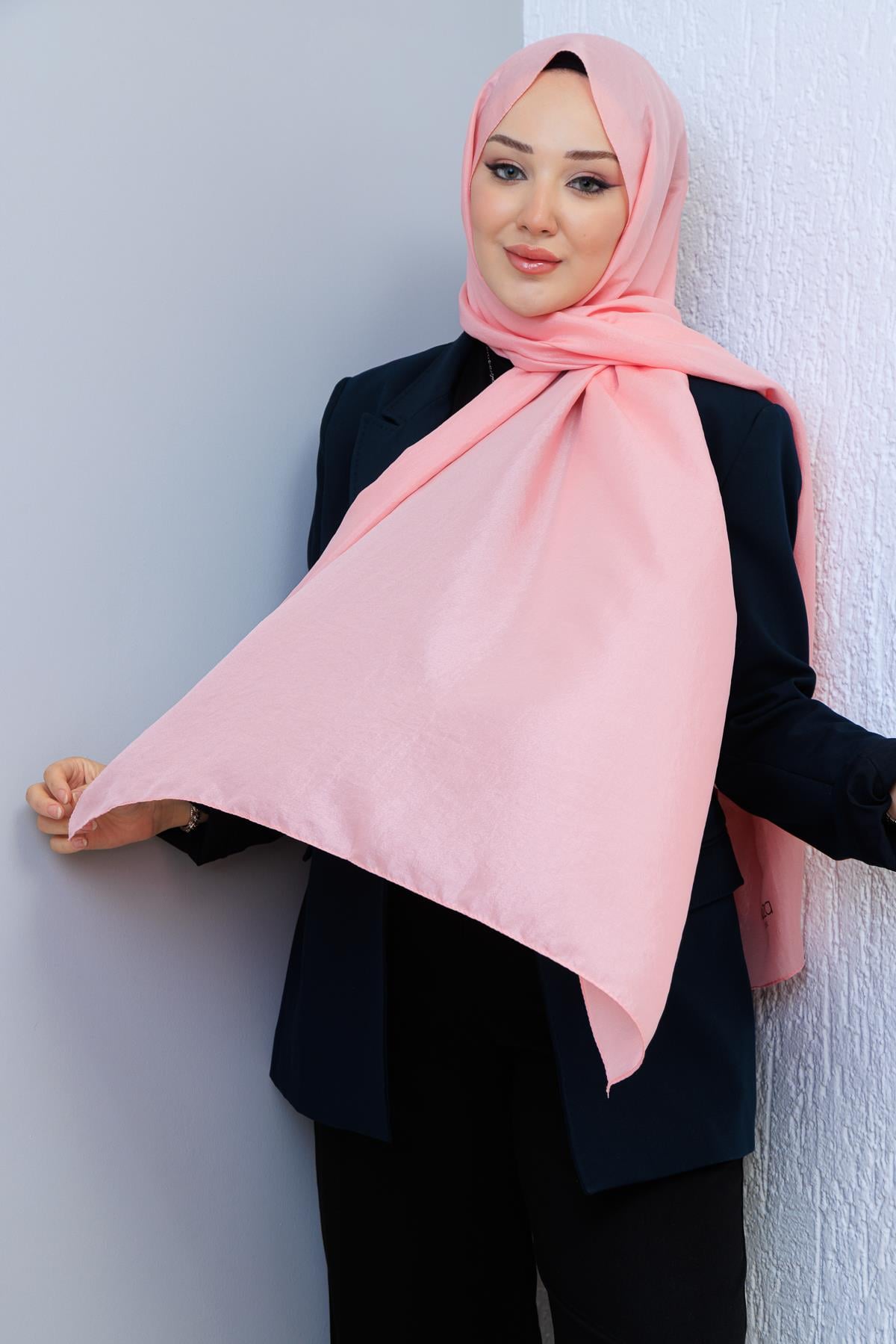 Hayal Şal - Pudra