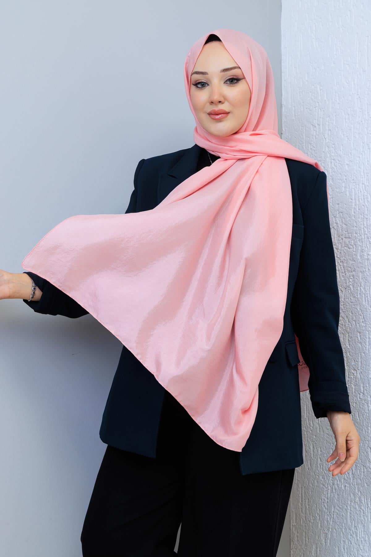 Hayal Şal - Pudra