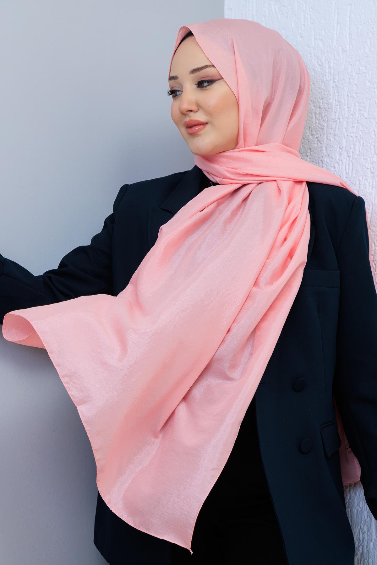 Hayal Şal - Pudra